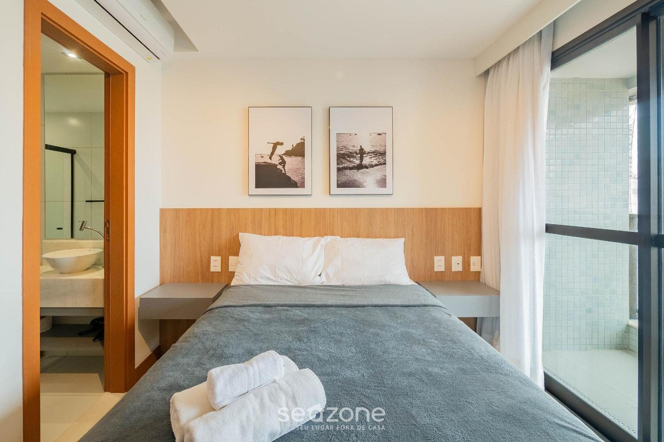 Modern and Fully Equipped Apartments 500m from Barra Beach in Salvador – ZNB