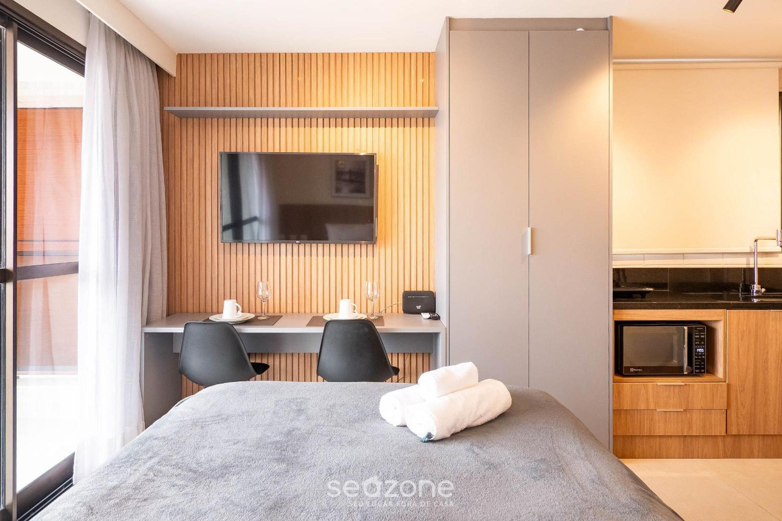Modern and Fully Equipped Apartments 500m from Barra Beach in Salvador – ZNB