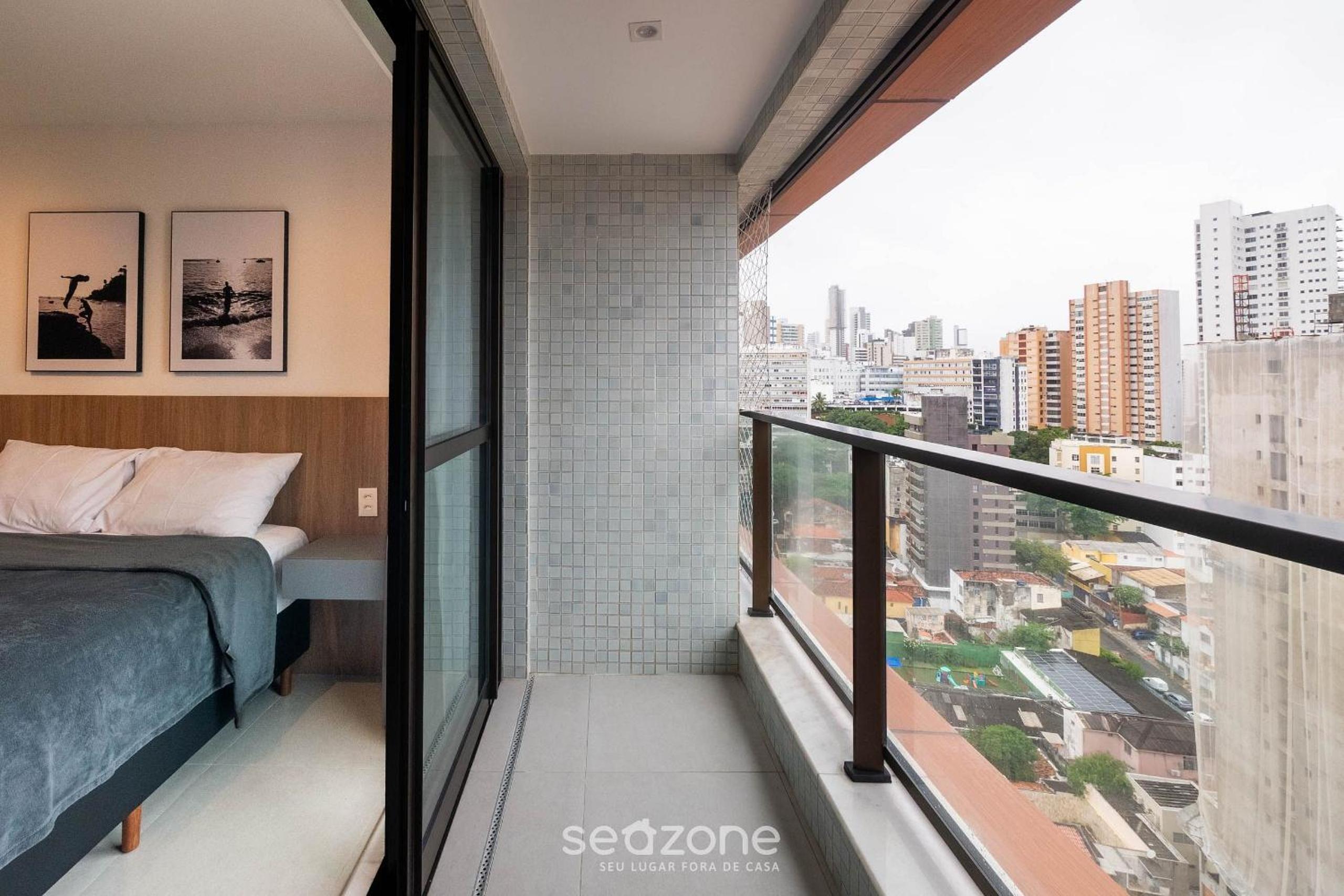 Modern and Fully Equipped Apartments 500m from Barra Beach in Salvador – ZNB