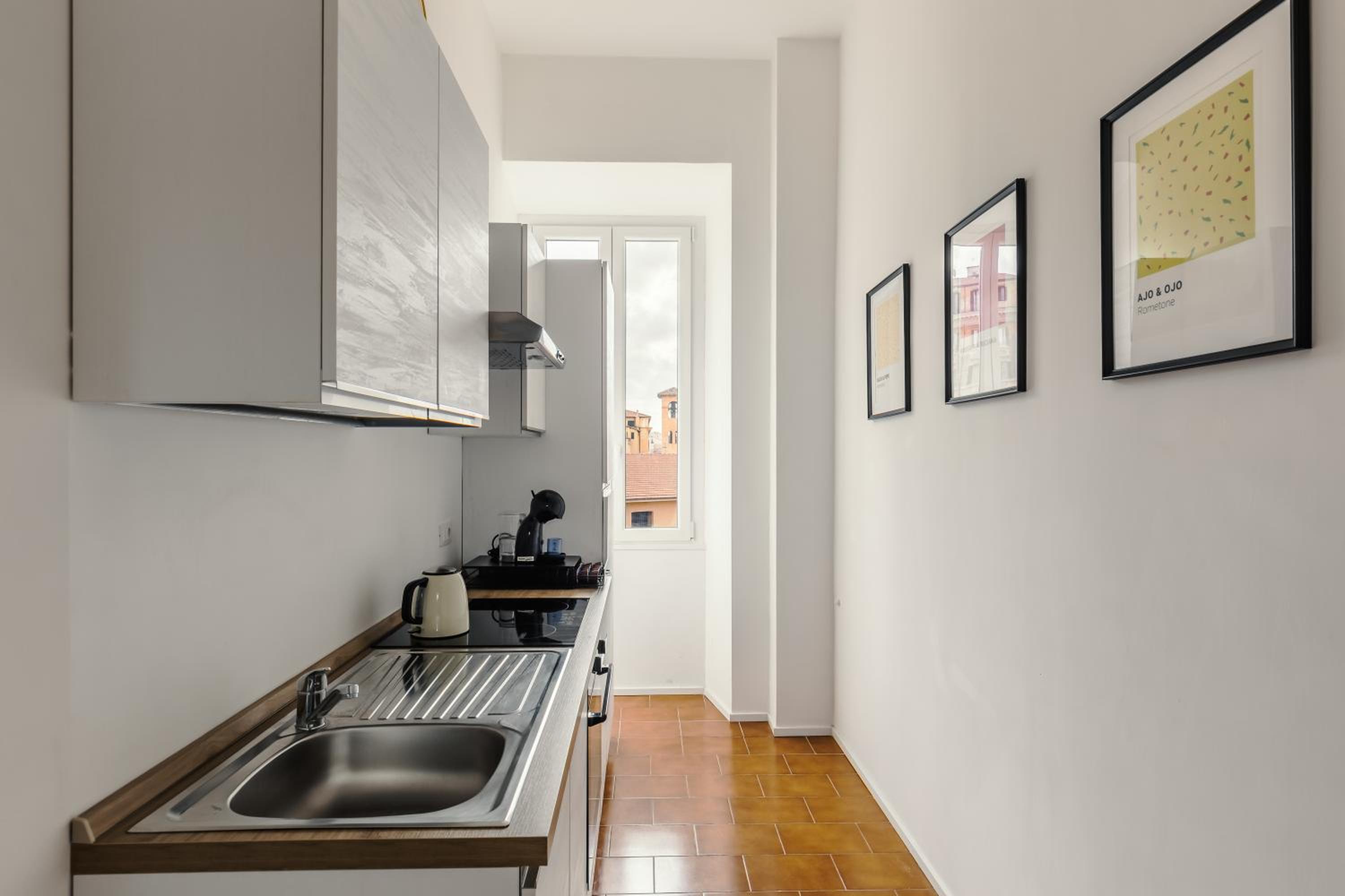 Domus Merulana 209 Colosseum Apt