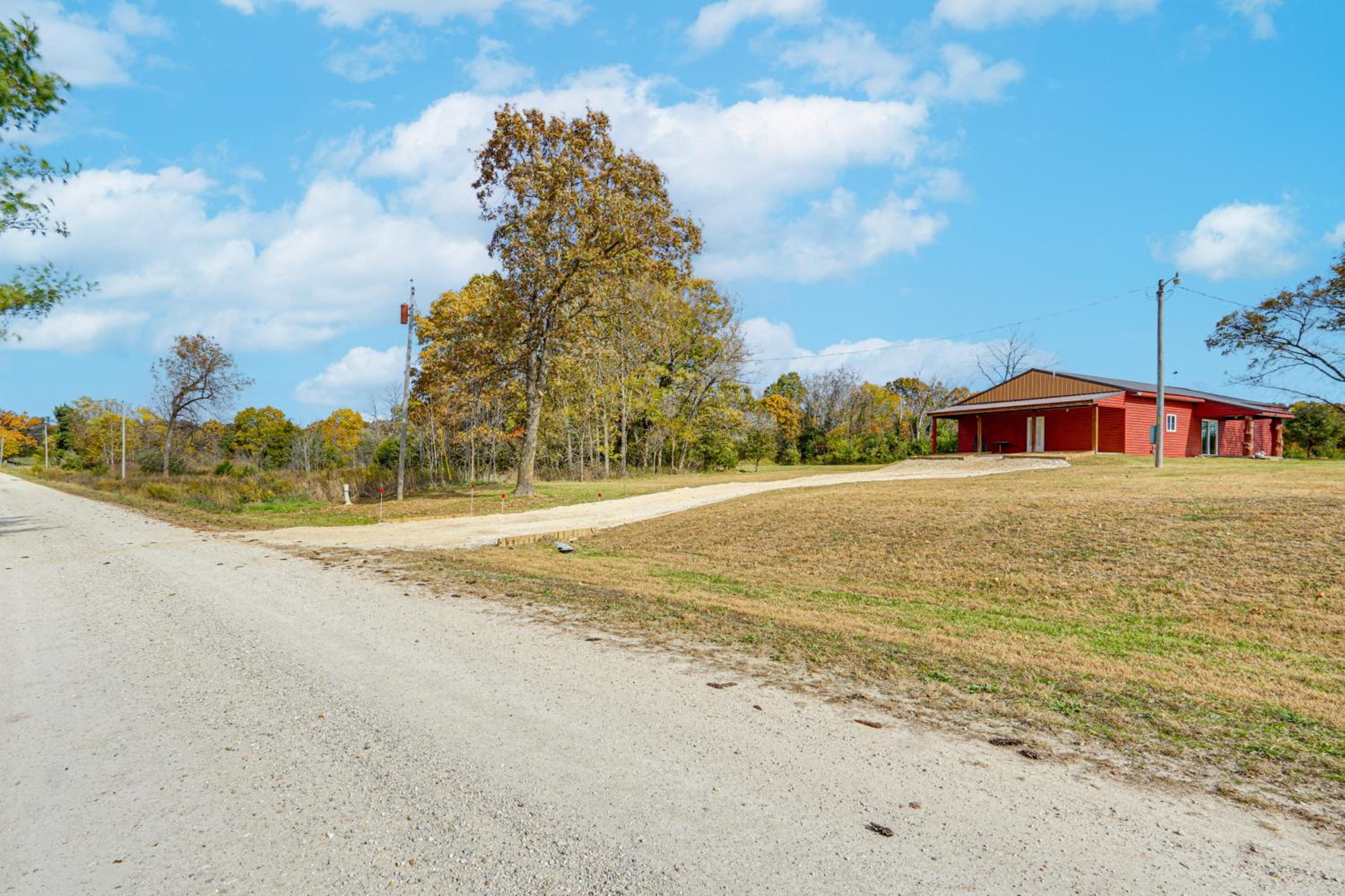 On 17 Acres! Countryside Retreat in Louisburg