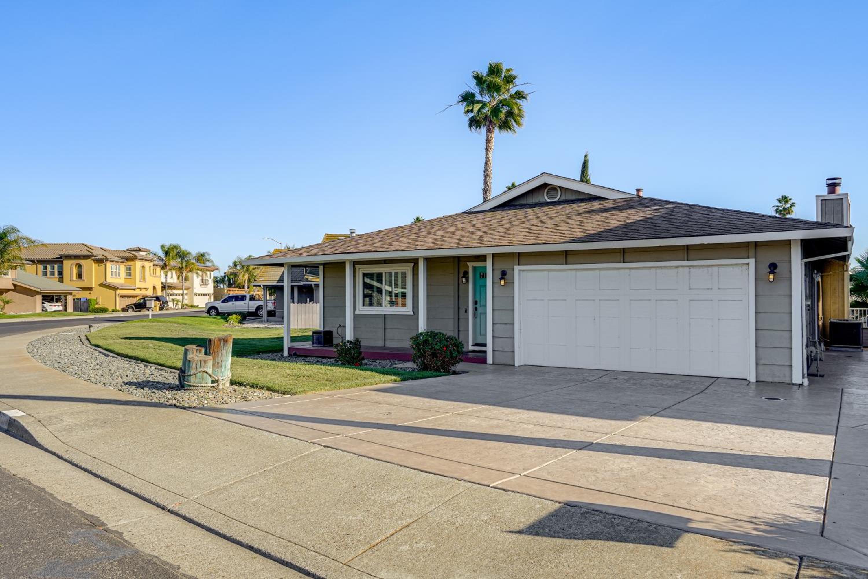5 Min to Fast Water Waterfront Discovery Bay Home