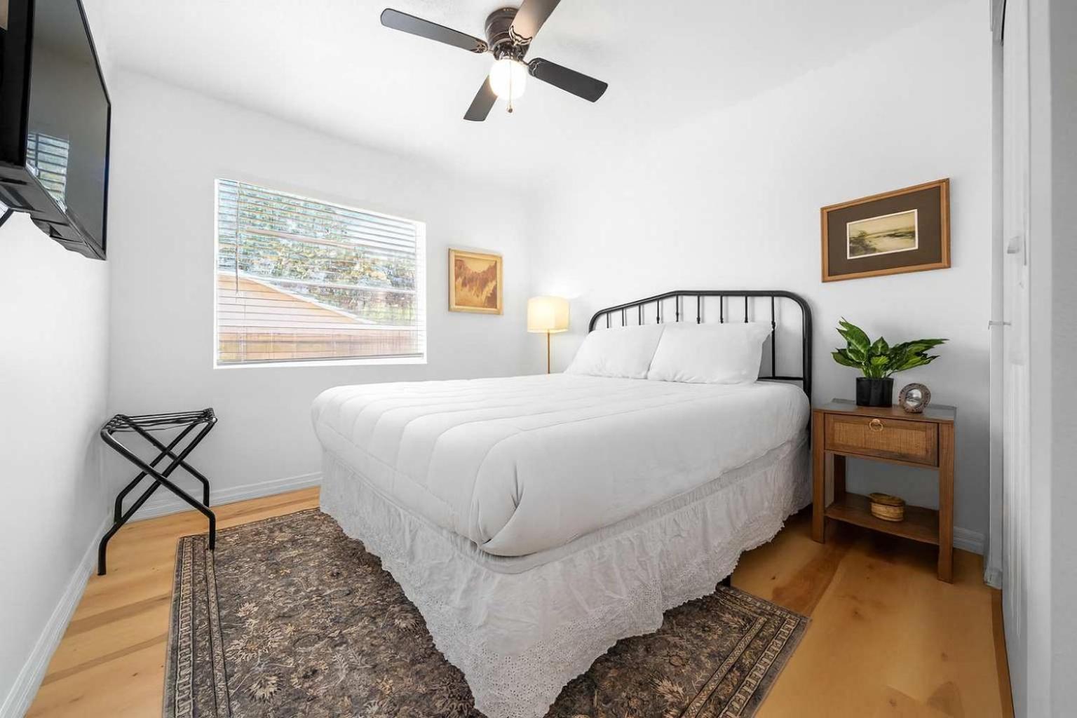 Drift & Dream Getaway - Pet-Friendly - Near Springs