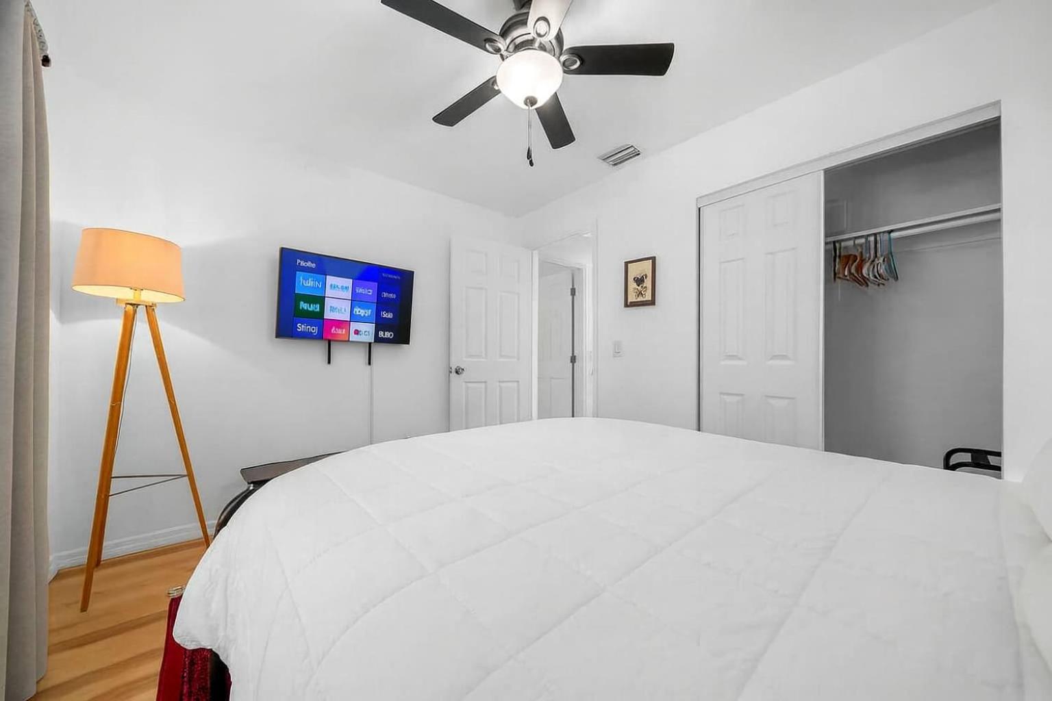 Drift & Dream Getaway - Pet-Friendly - Near Springs