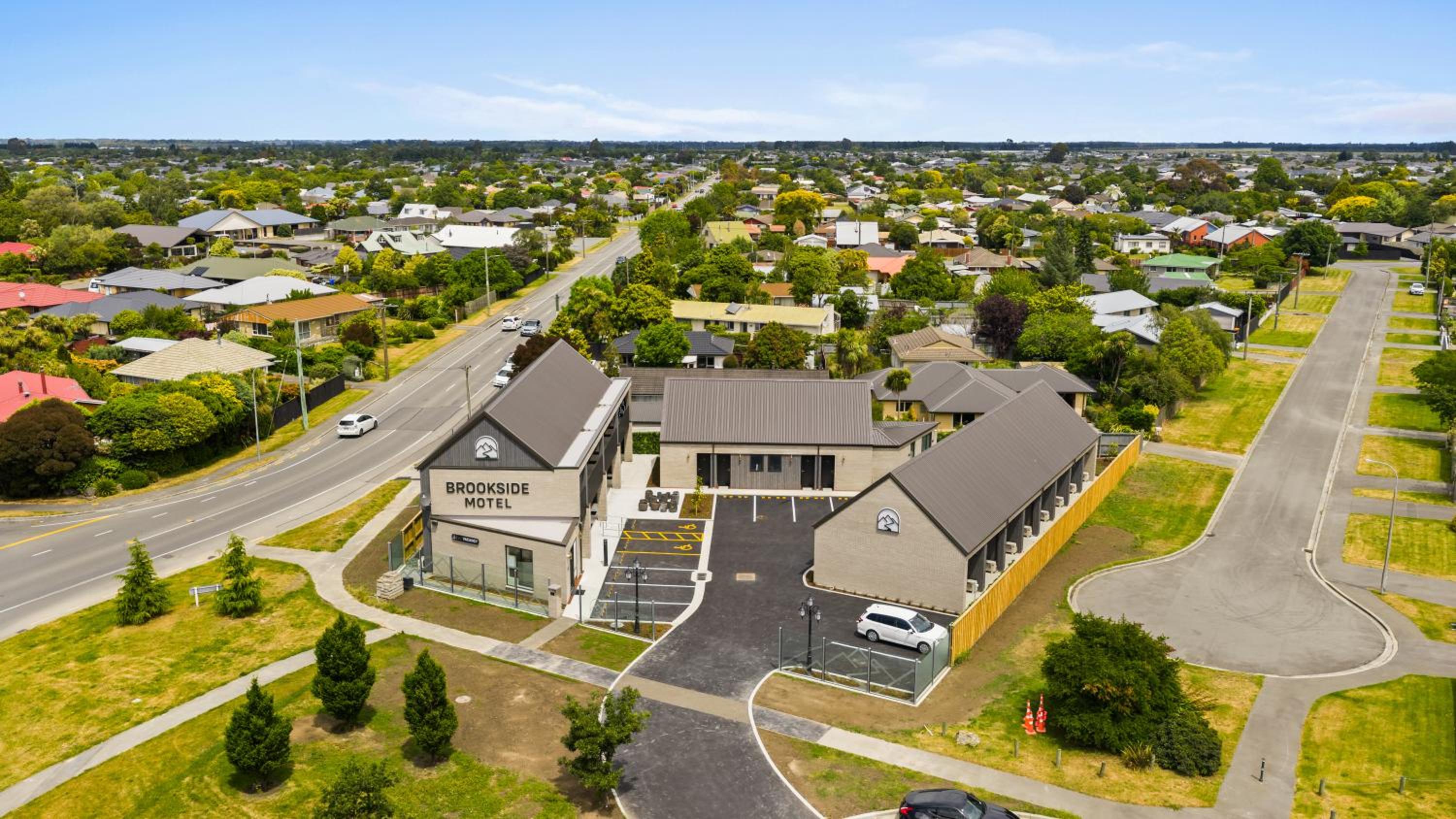 Brookside Motel