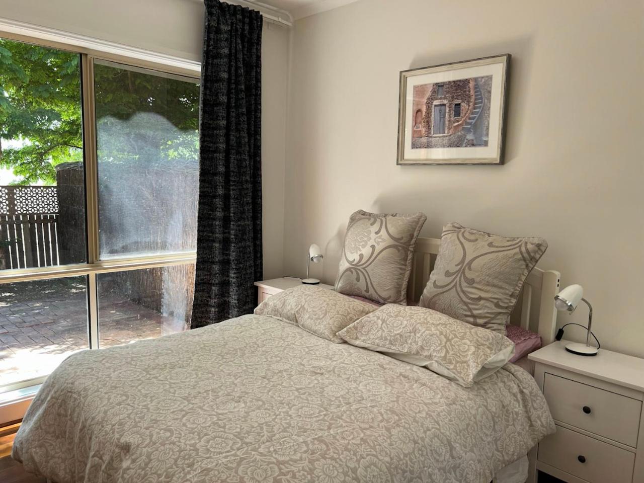 Inner North Premier Turner Living 2 Bed, 2 Bath Townhome