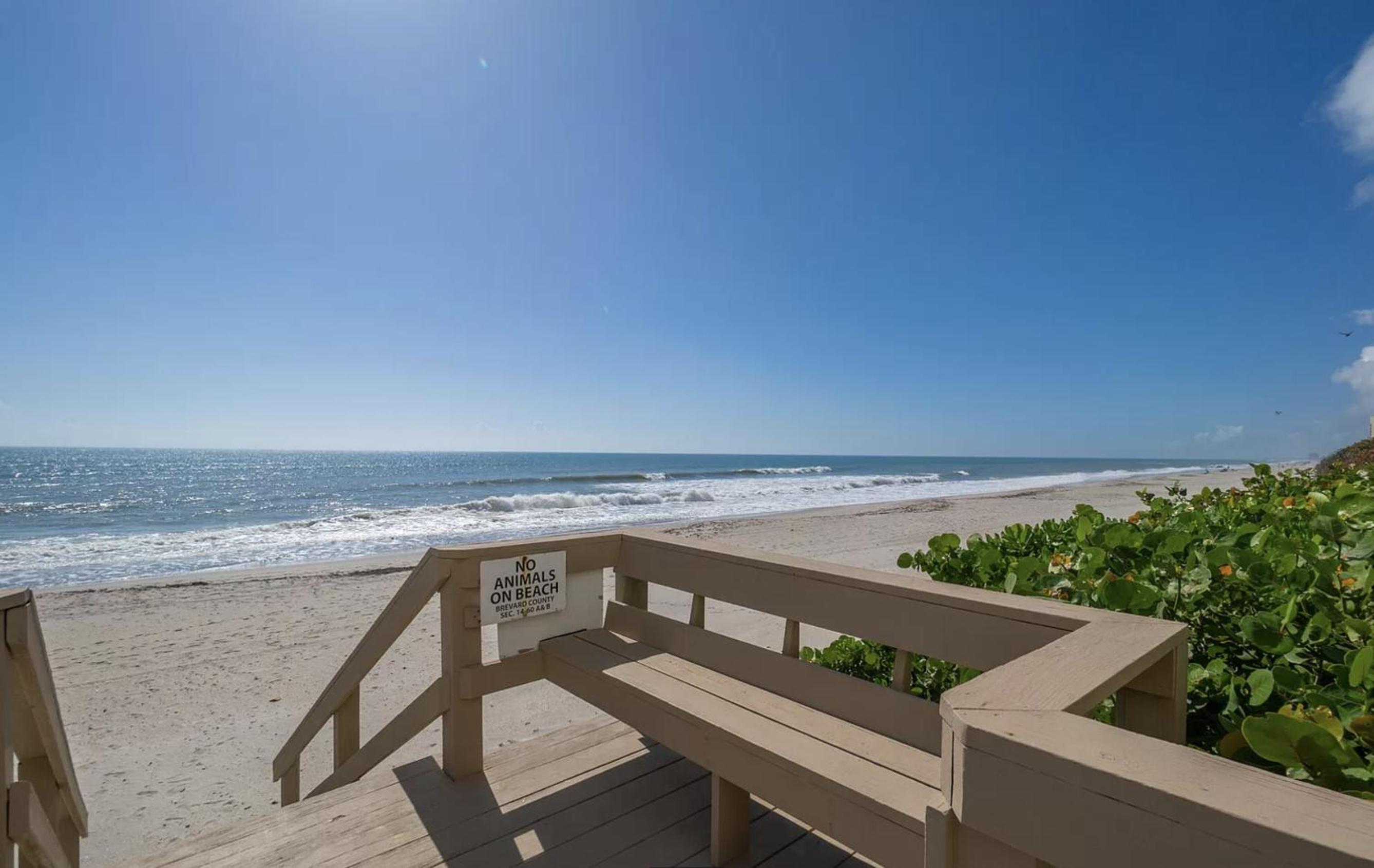 Ocean Walk 506