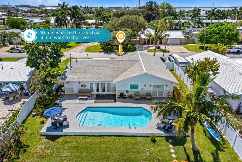 368 Carmine Dr