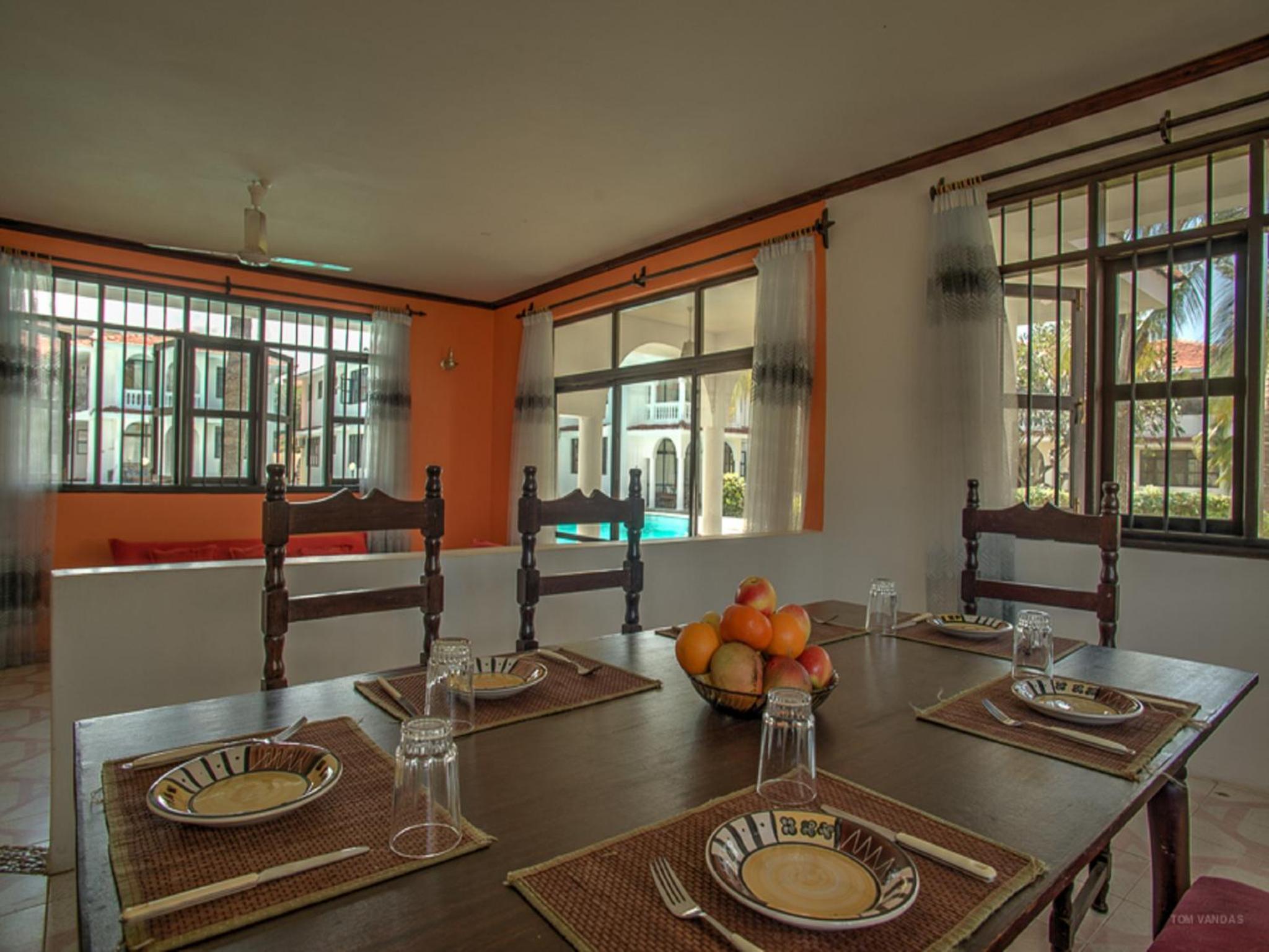 Bahari Dhow Beach Villas