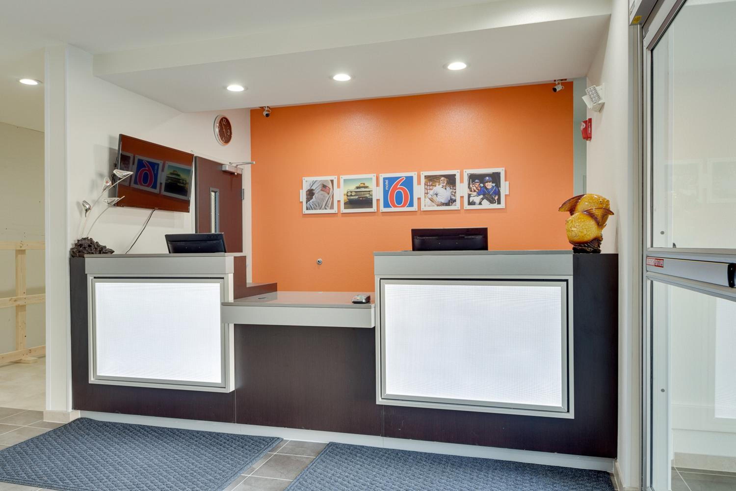 Motel 6-Tulsa, OK