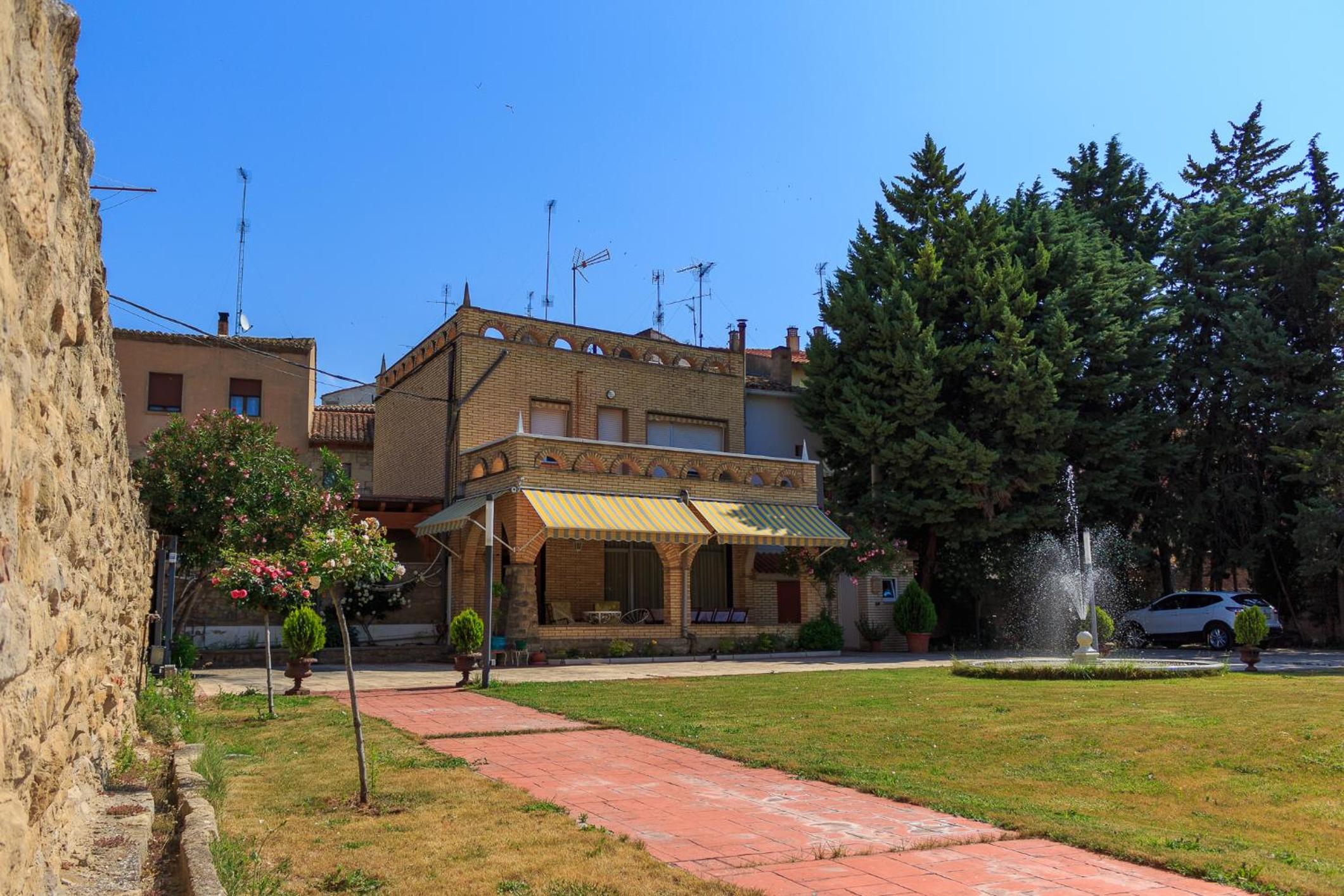Casacelin view 4