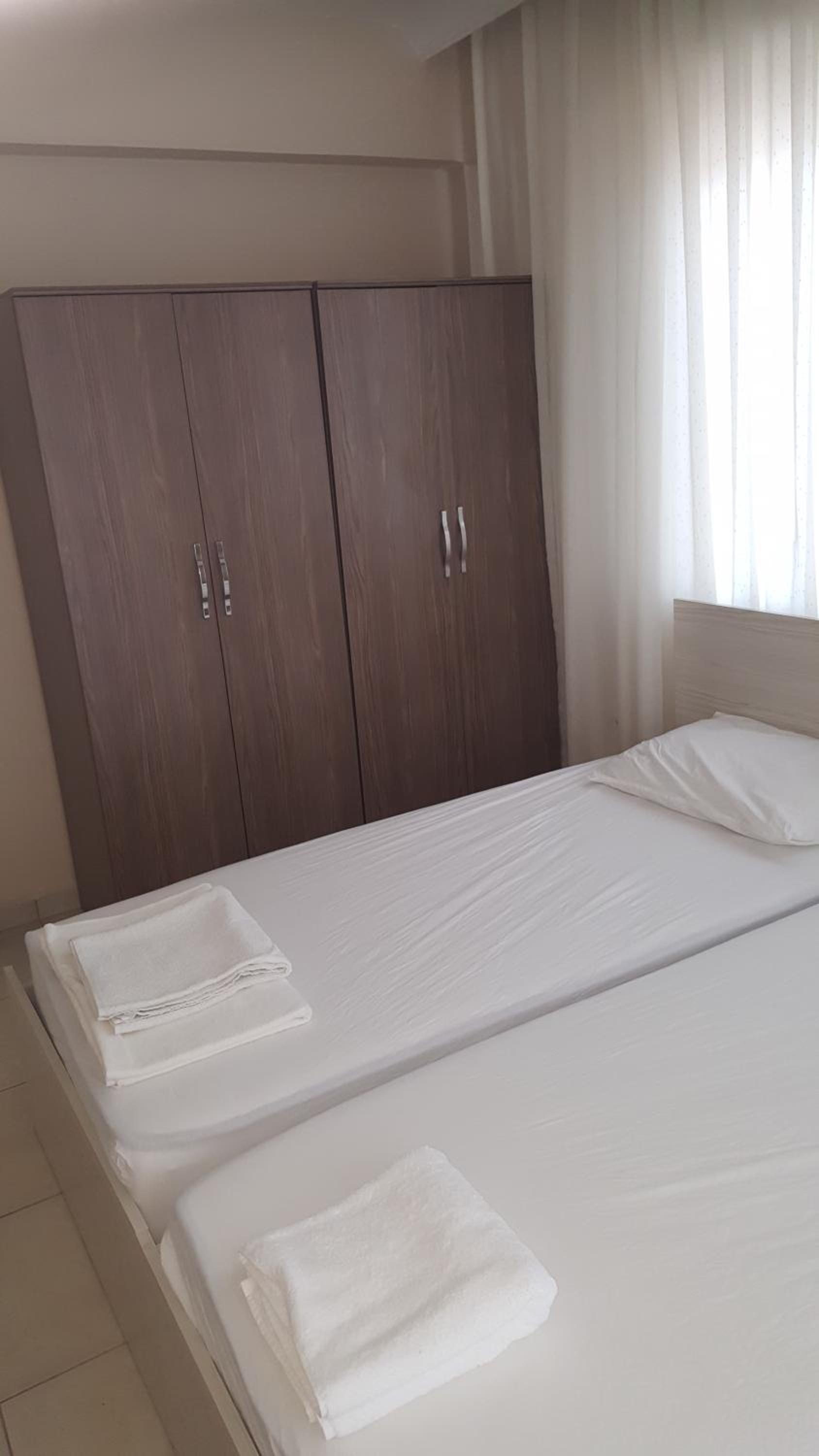 Karya Apartments