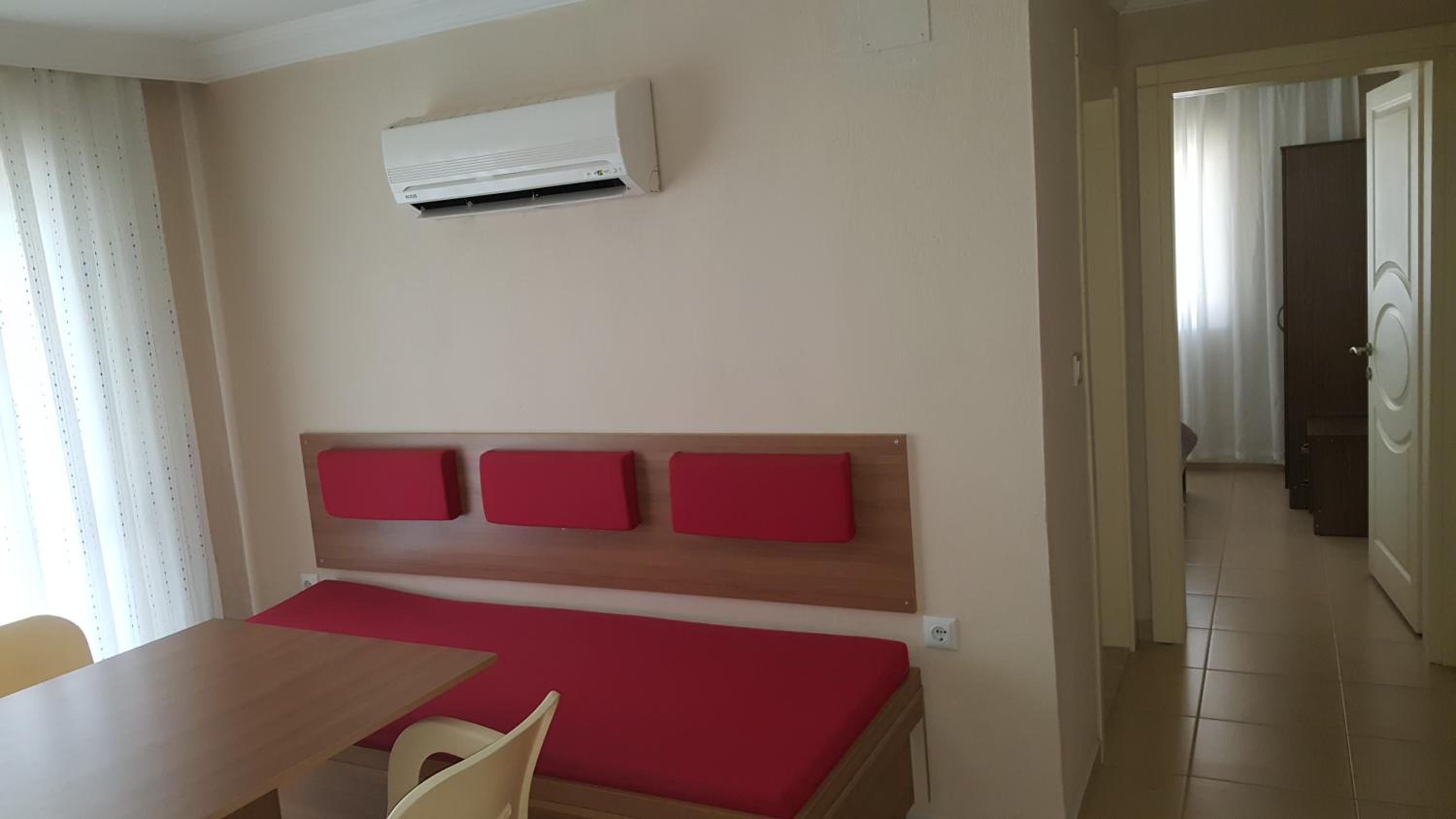 Karya Apartments