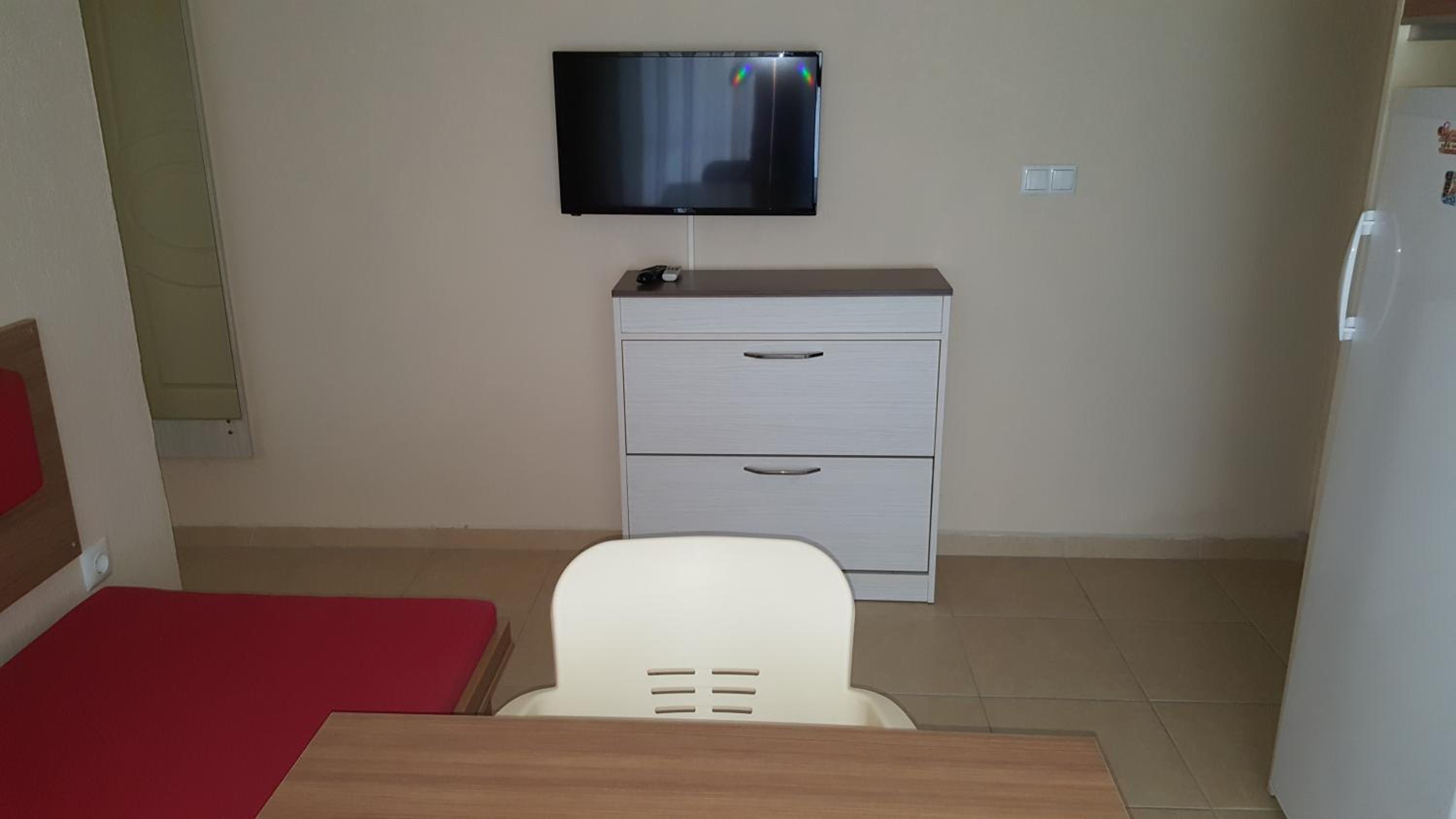 Karya Apartments
