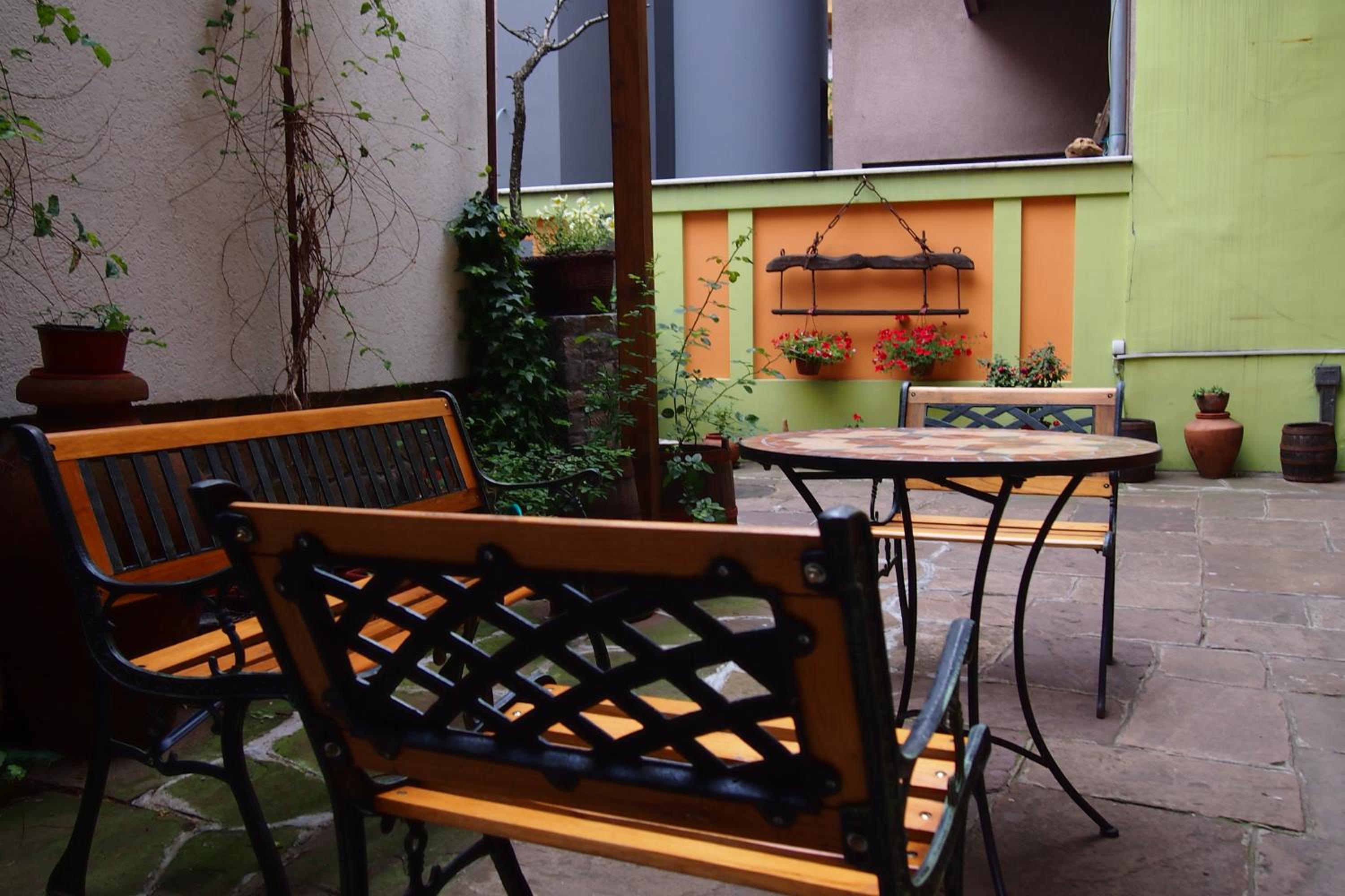 Photo 75