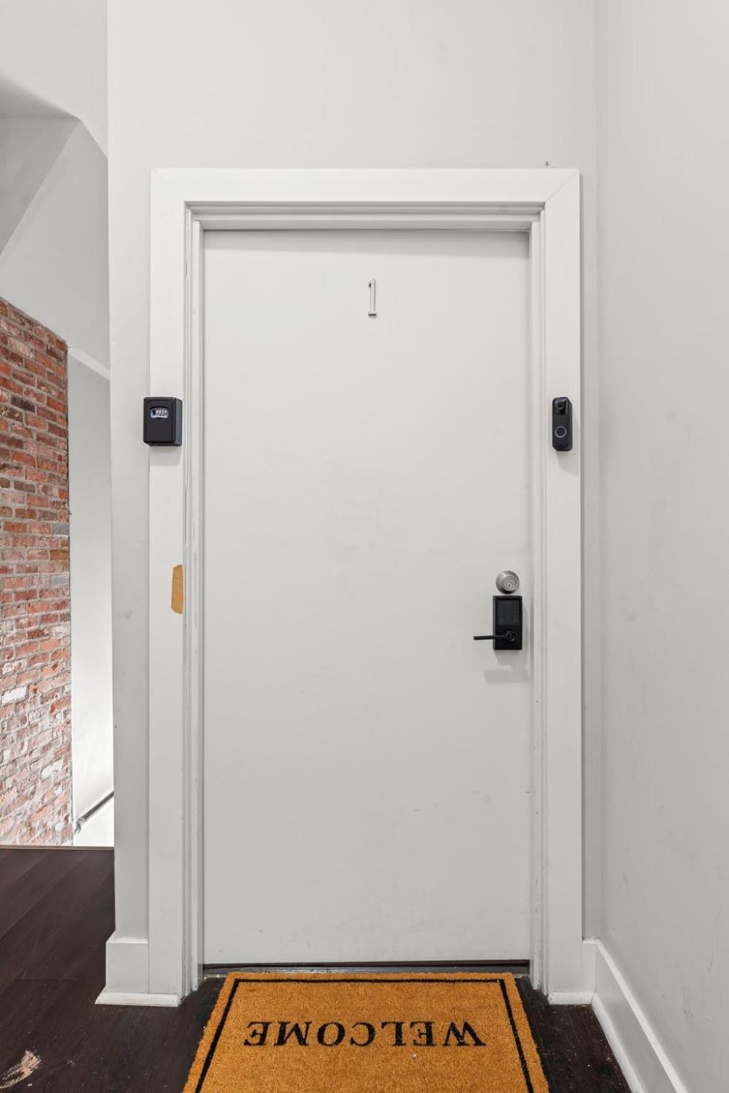 Modern 1BR Apartment Downtown Philly Near MET