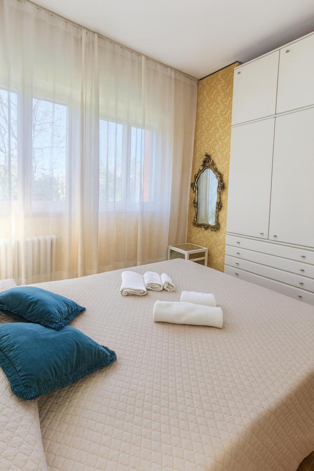 WELCOME RIVIERA Nautilus 11- vista mare-posto macchina individuale-ONLY ONE CAR-piscina condominiale estiva-attrezzatissimo