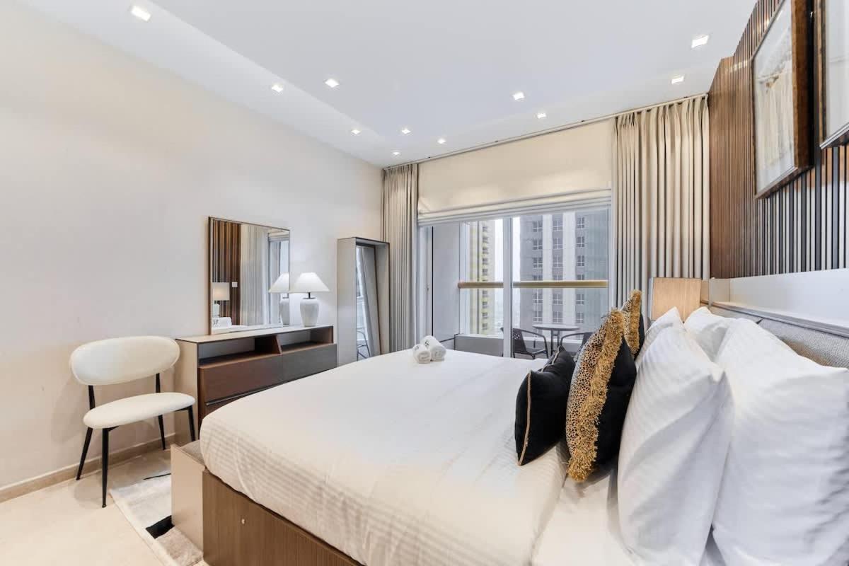 FAM Living Elite Residence 1BR Walk to JBR Beach