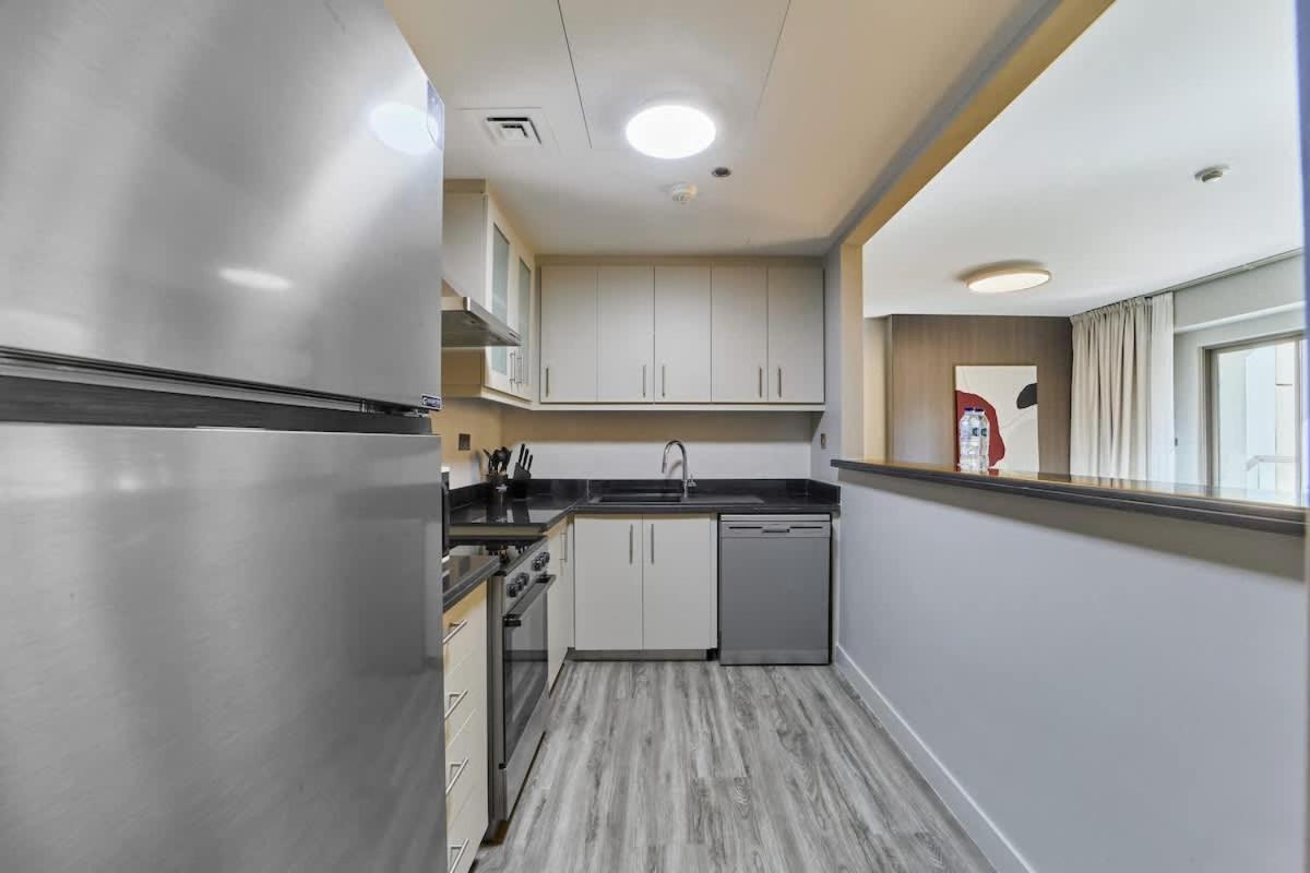 FAM Living - 1 Bedroom in Rimal 2 Dubai Marina