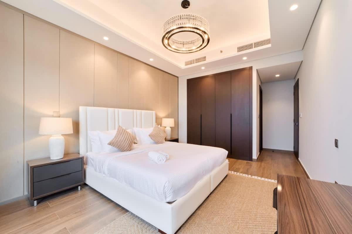 FAM Living 2BR Nobles Tower with Dubai Skyline View
