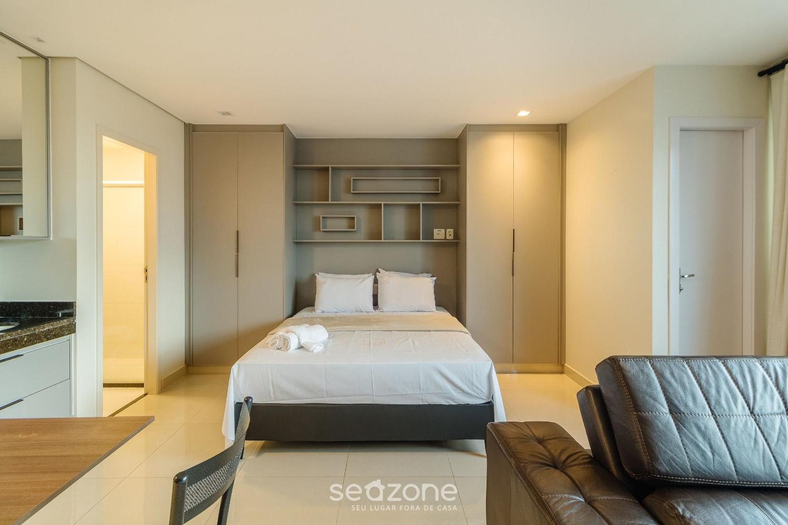 Incredible stay with pool and gym in Setor Bueno - DNAG