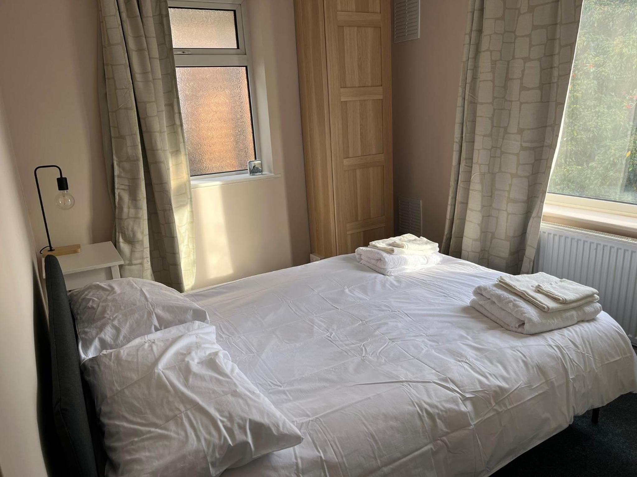 Lovely Ealing 3 Bed Flat