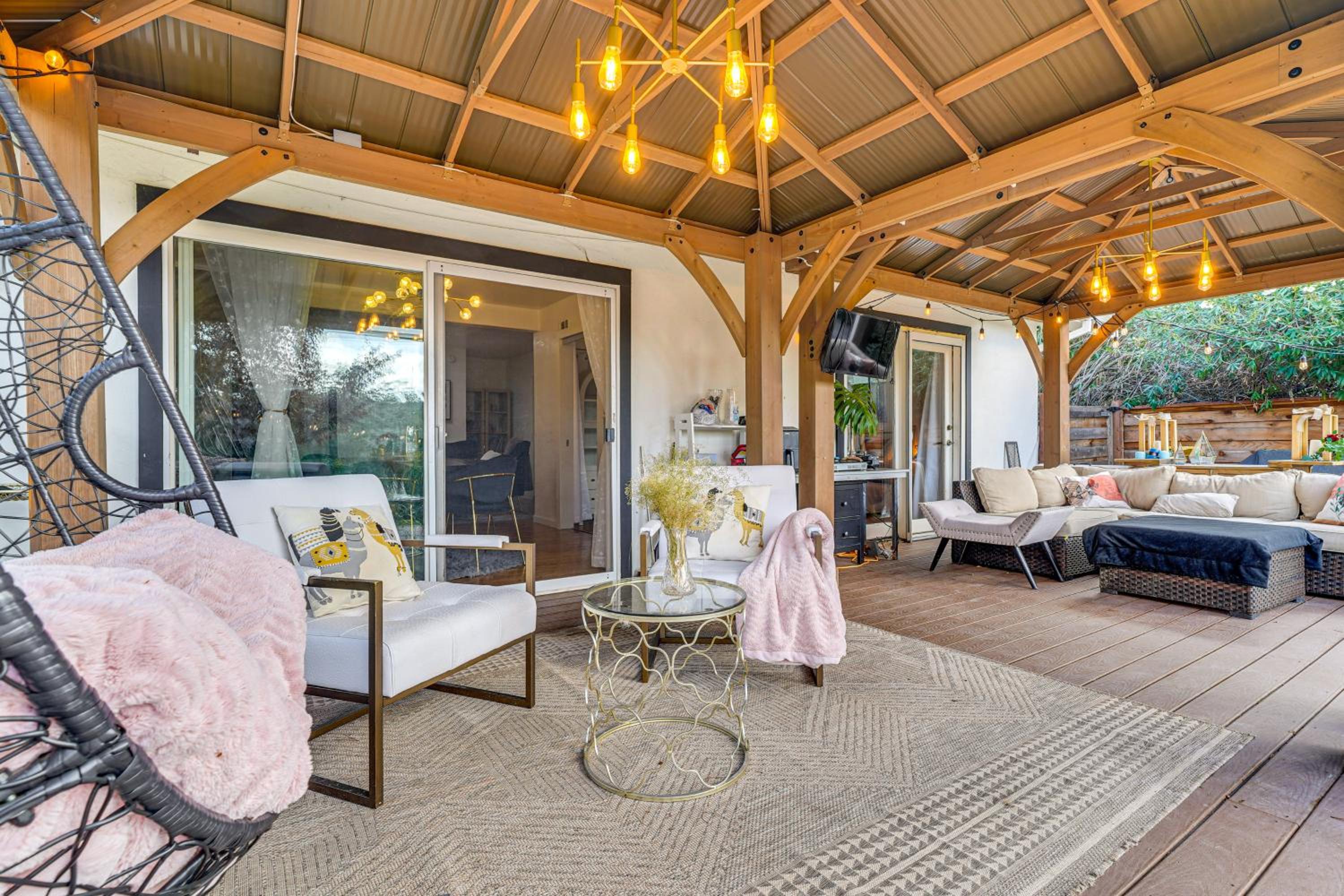Work and Relax! Updated Walnut Creek Home with Office