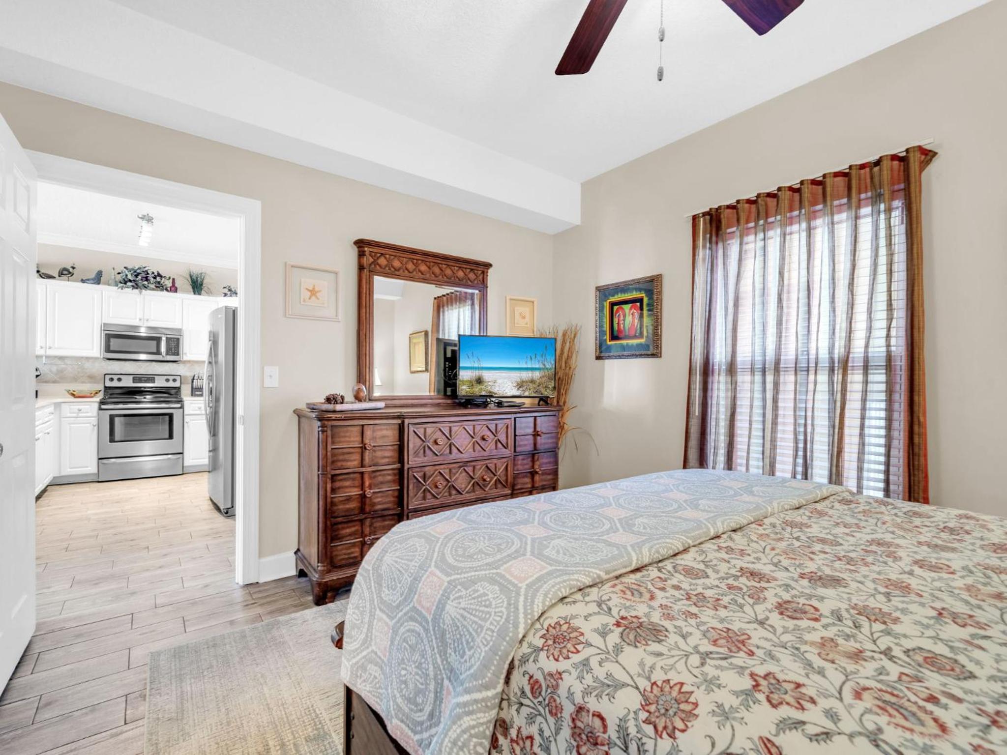 Emerald Isle 1406 by Emerald Coast Retreats