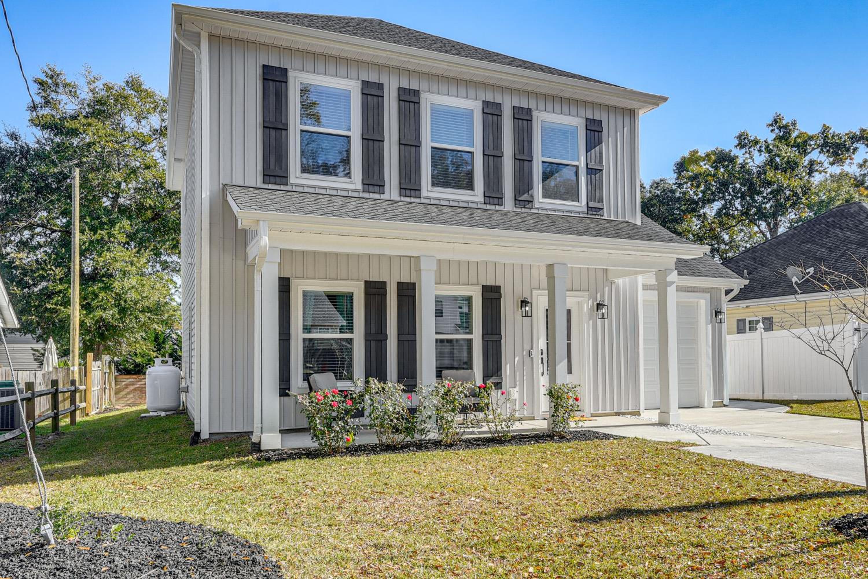 Hot Tub and Fire Pit Home Near Dtwn Little River!