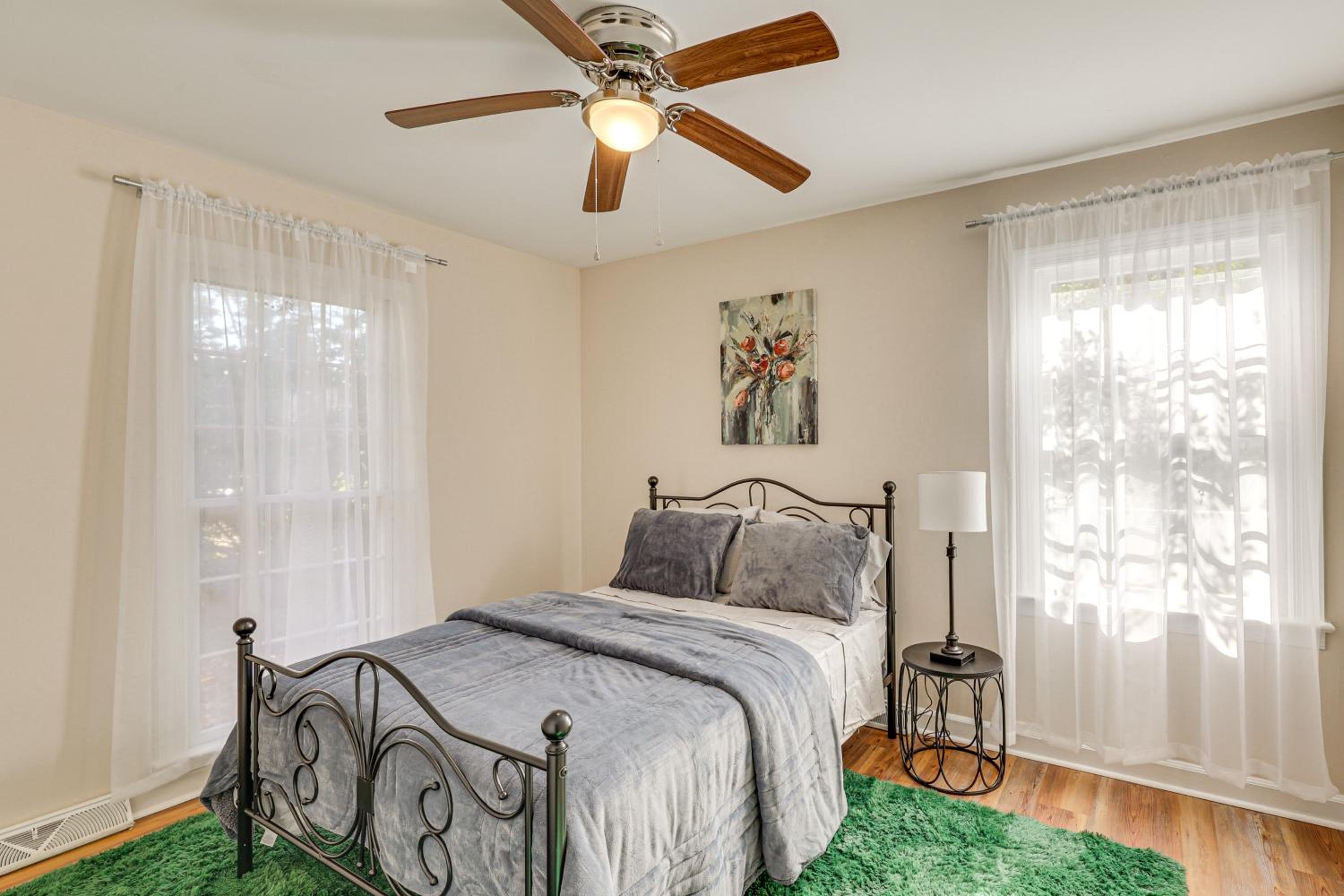 Comfort and Convenience! Home 3 Mi to Dtwn Wilson