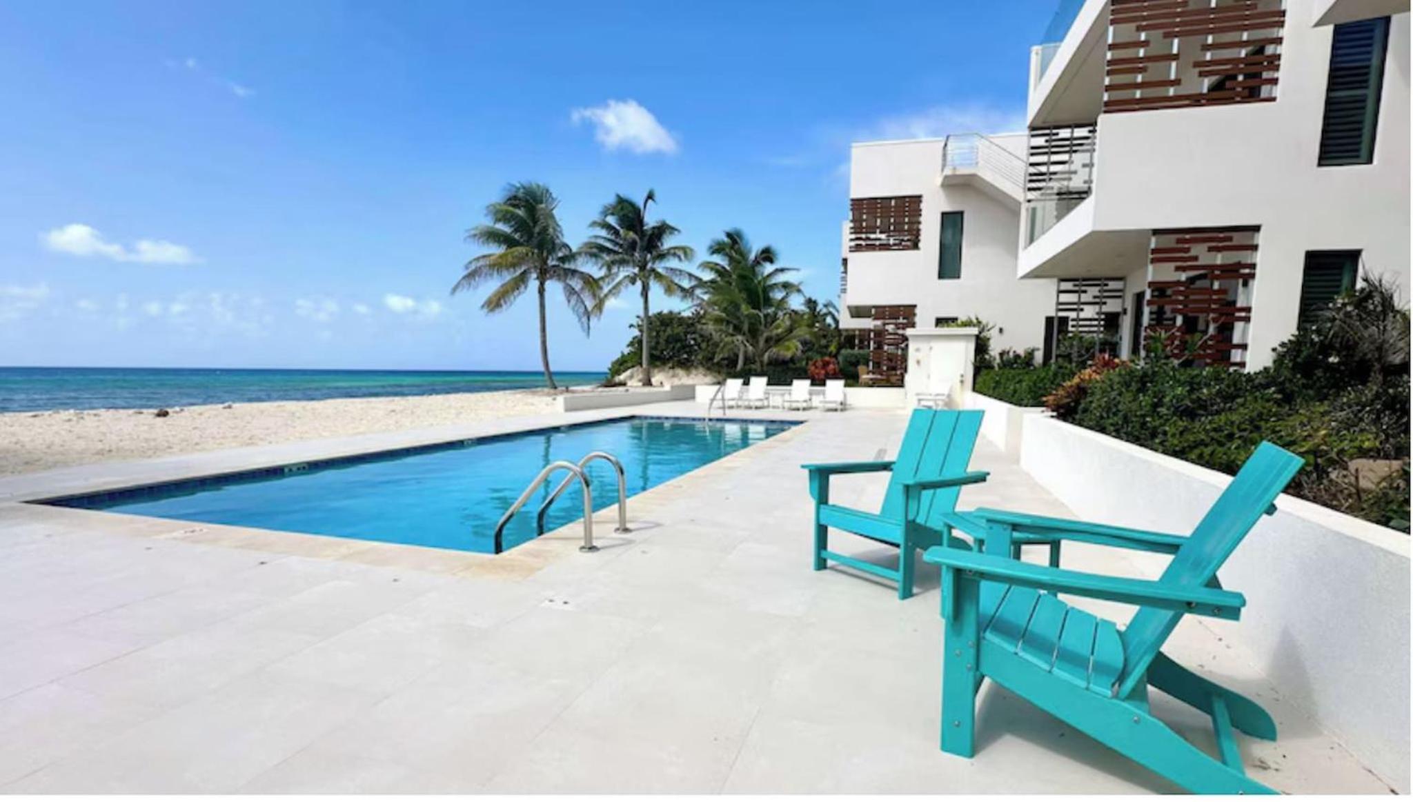 Oceanfront Rooftop luxury 2B2B residency pool beach in North Side, Grand Cayman