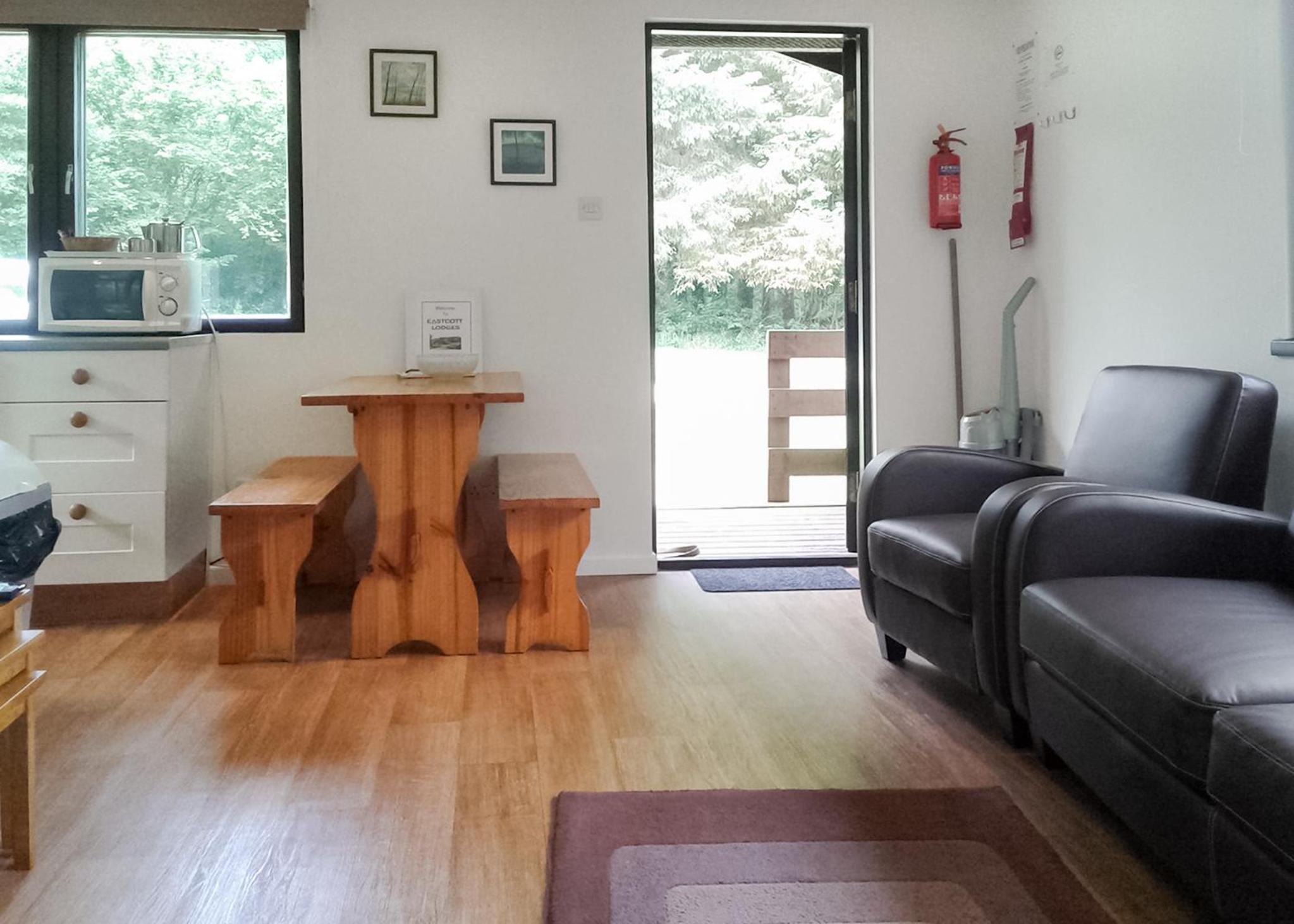 Eastcott Lodges
