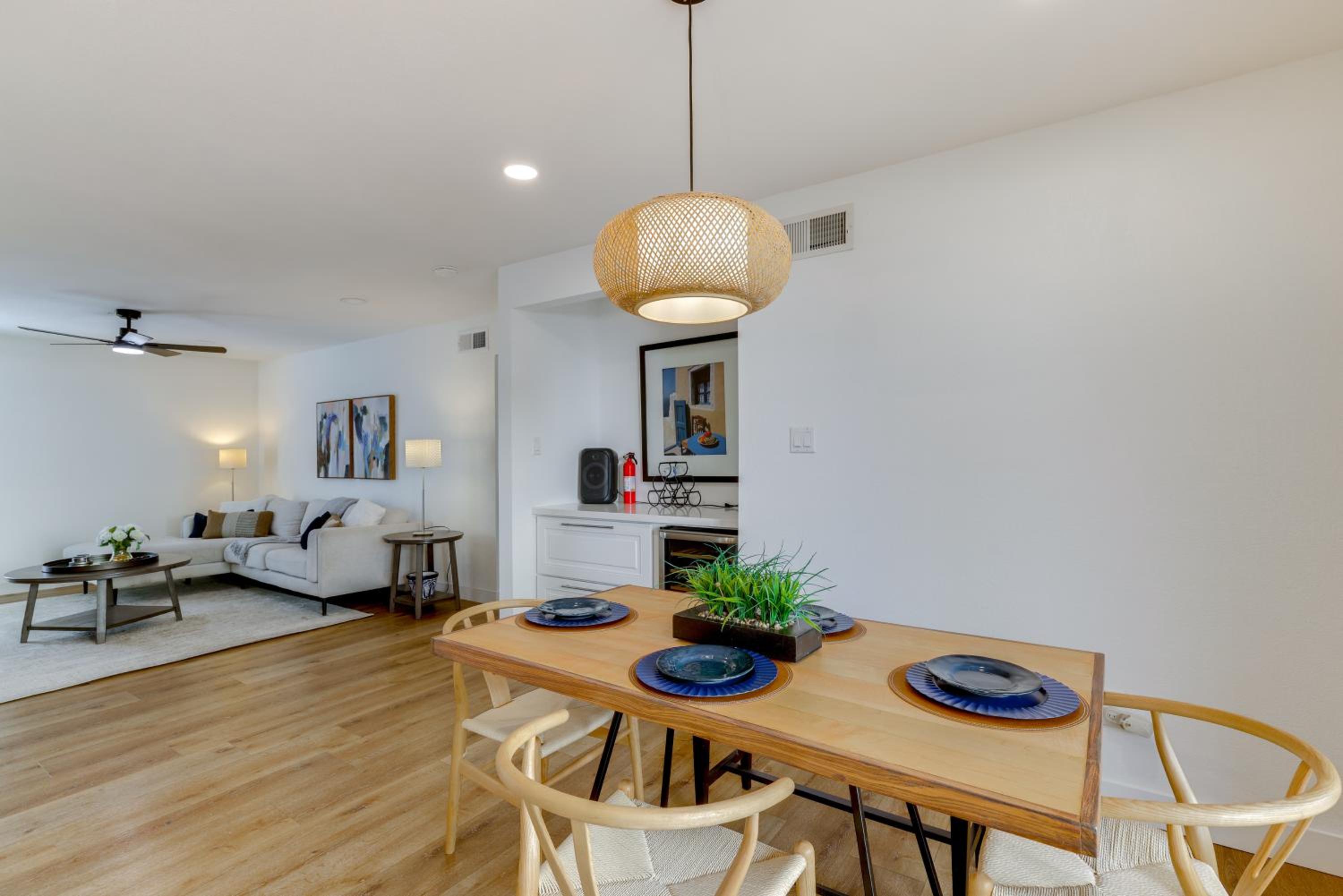 Walk to Canal Trail! Condo with Pool in Scottsdale