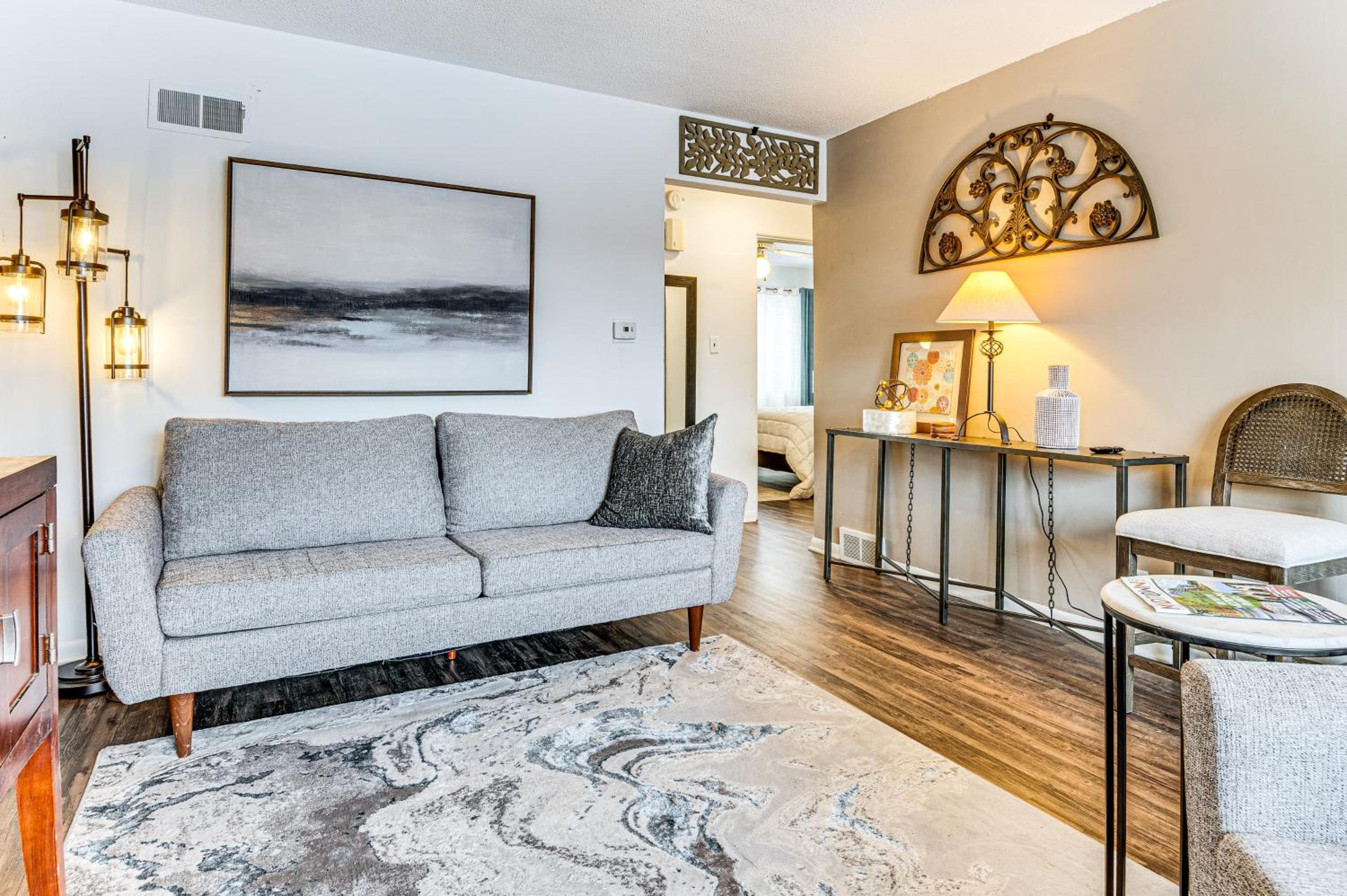 Pet Friendly near Park 6 mi to Speedway
