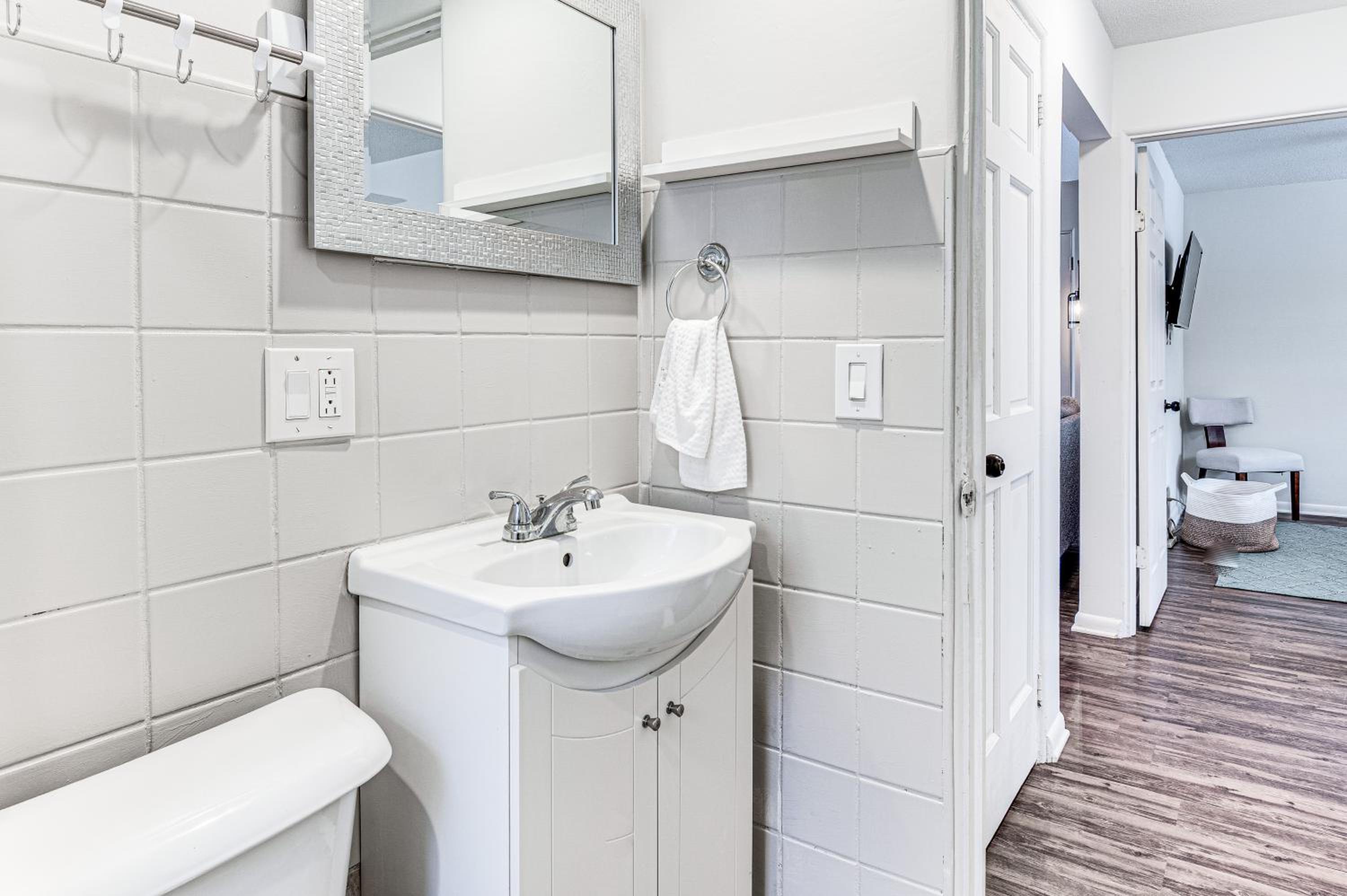 Pet Friendly near Park 6 mi to Speedway