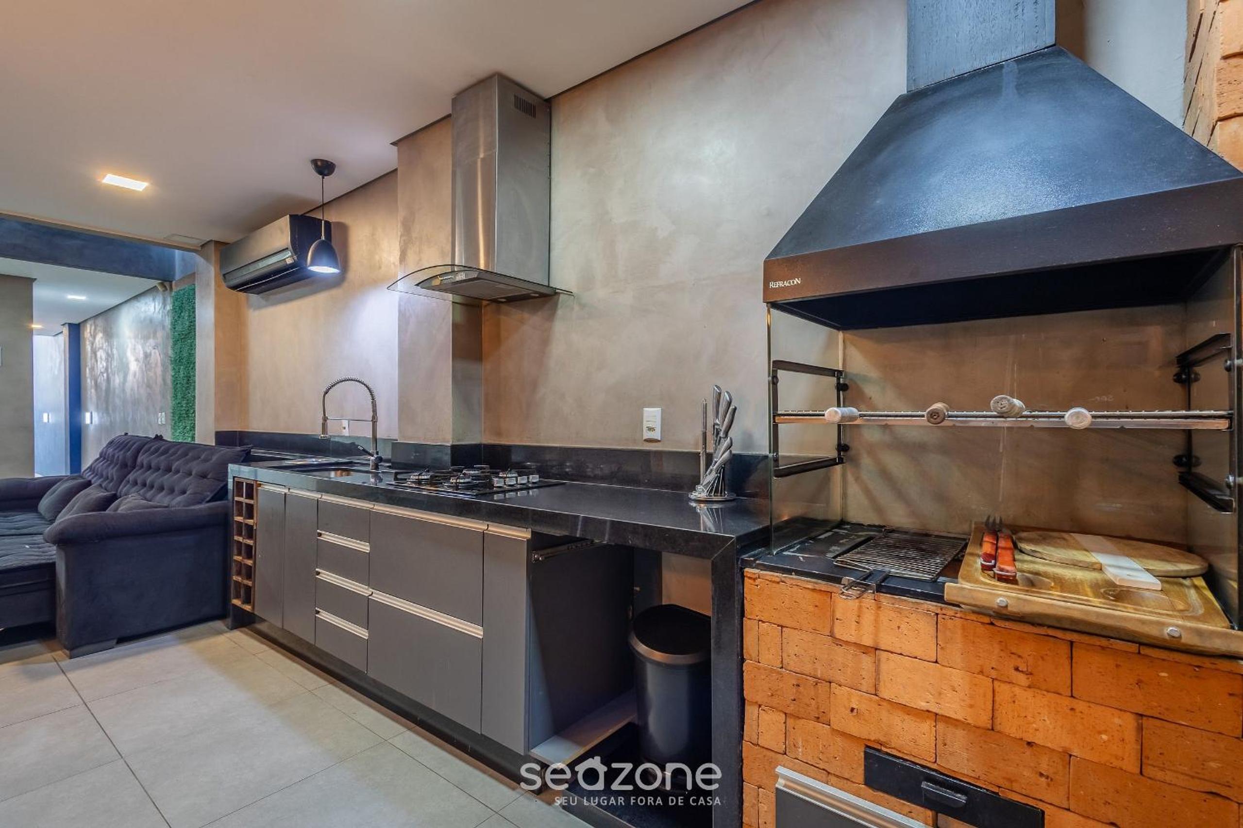 House w/ Barbecue 550 m from the Beach PDD0572