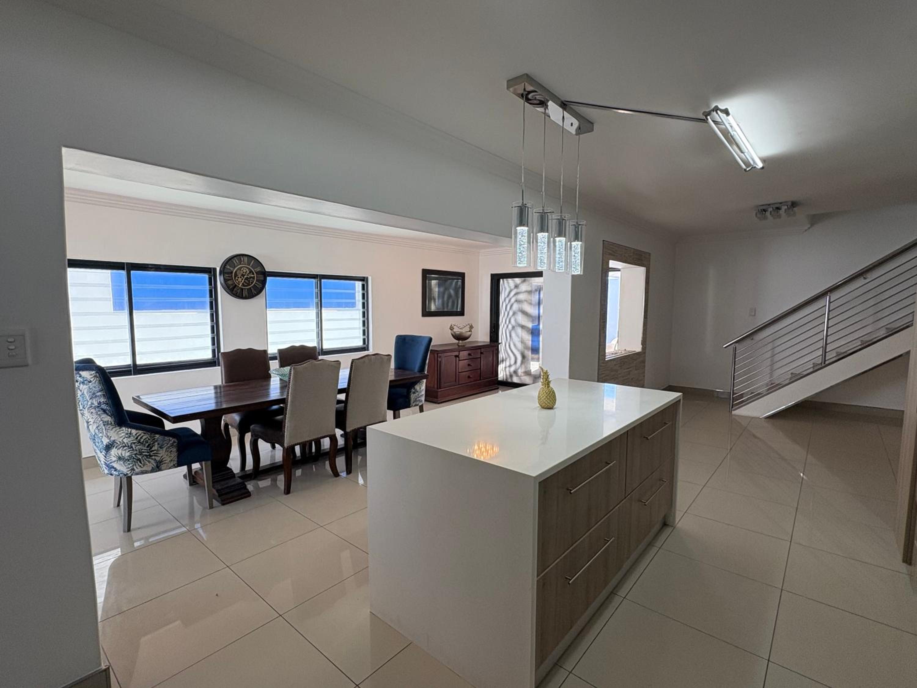 The Lighthouse - Beachfront