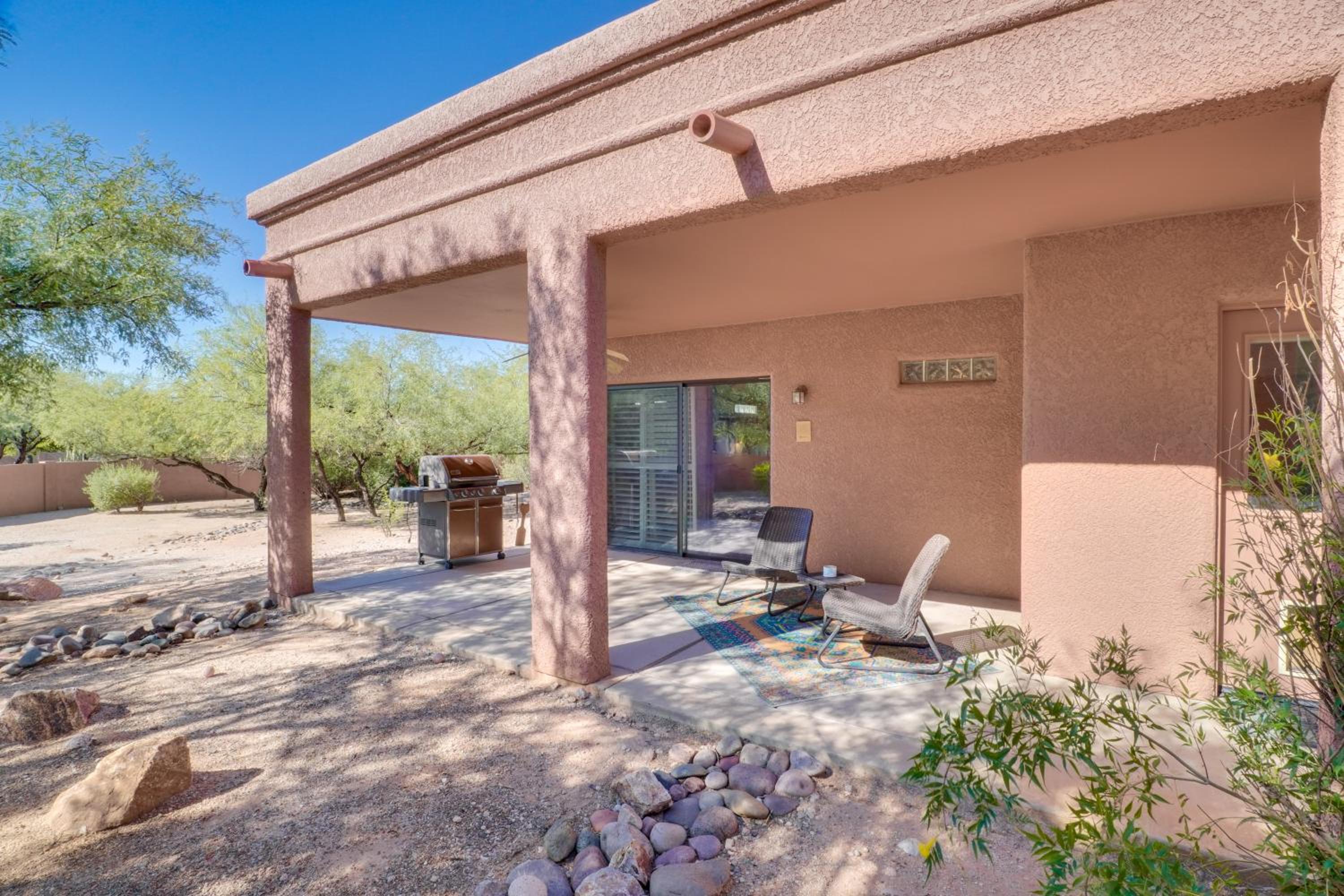 Mtn-View Tucson Home Near Hiking and Biking