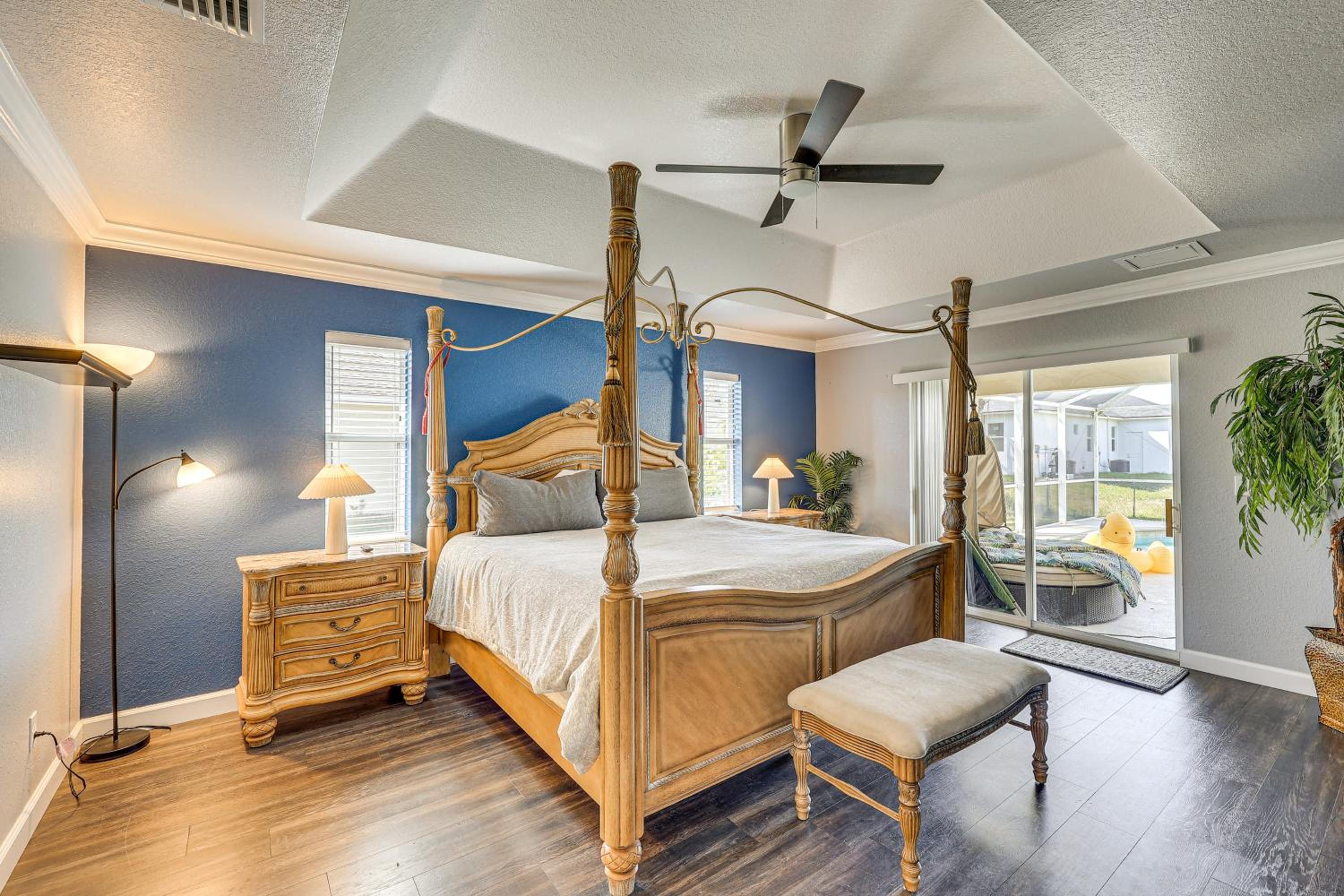 Family Fun! Spacious Home in Cape Coral