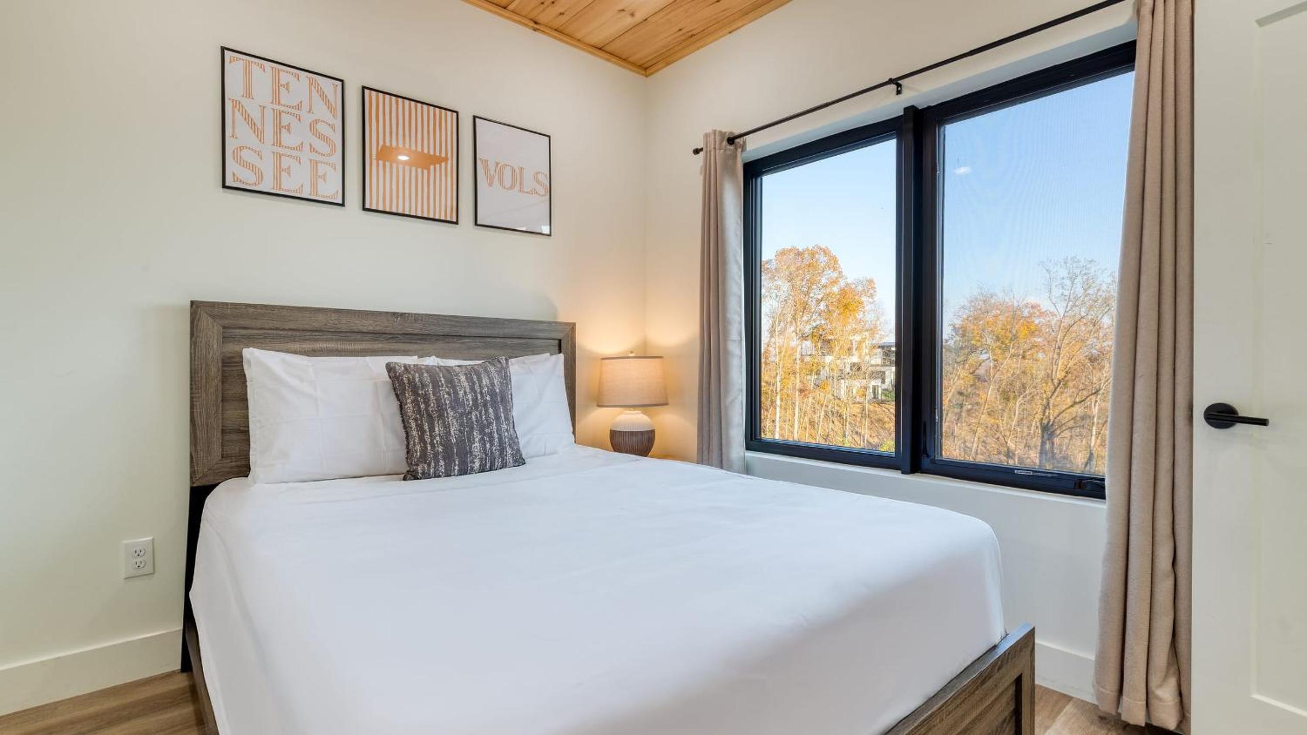Indoor Pool Hot Tub Vols Spirit with Sweeping Mountain Views Smokeys Den by AvantStay