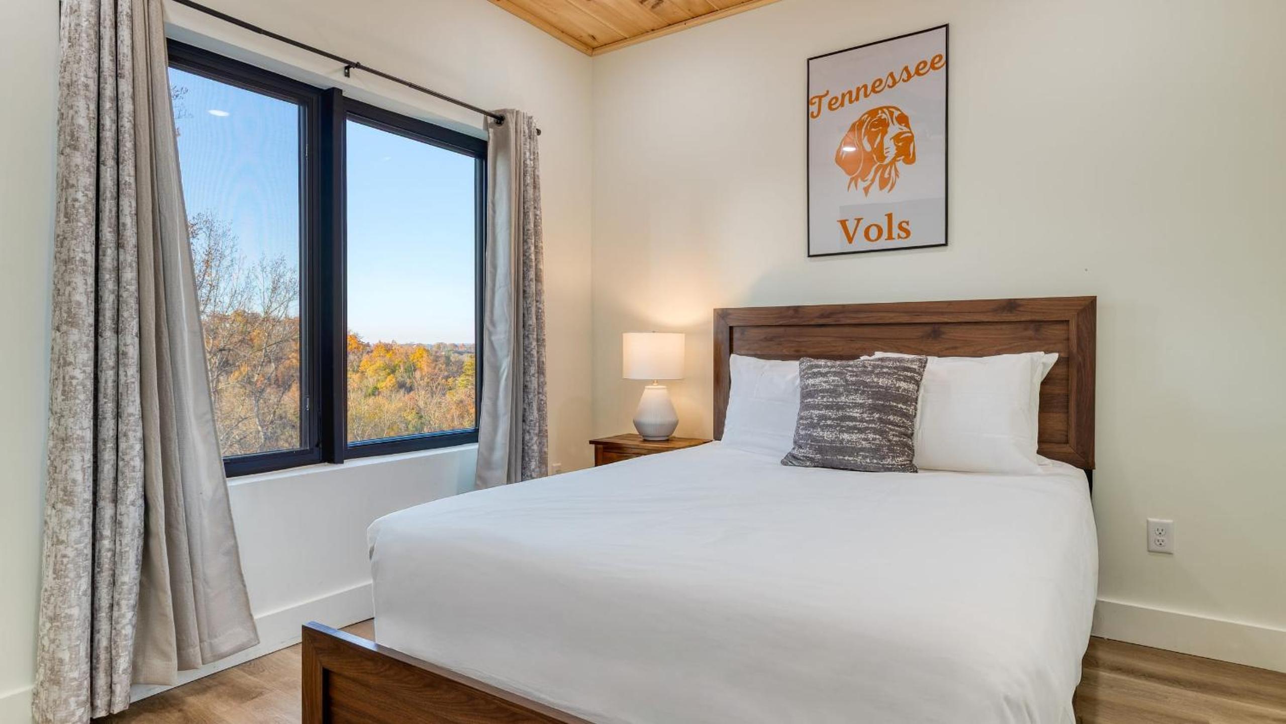 Indoor Pool Hot Tub Vols Spirit with Sweeping Mountain Views Smokeys Den by AvantStay