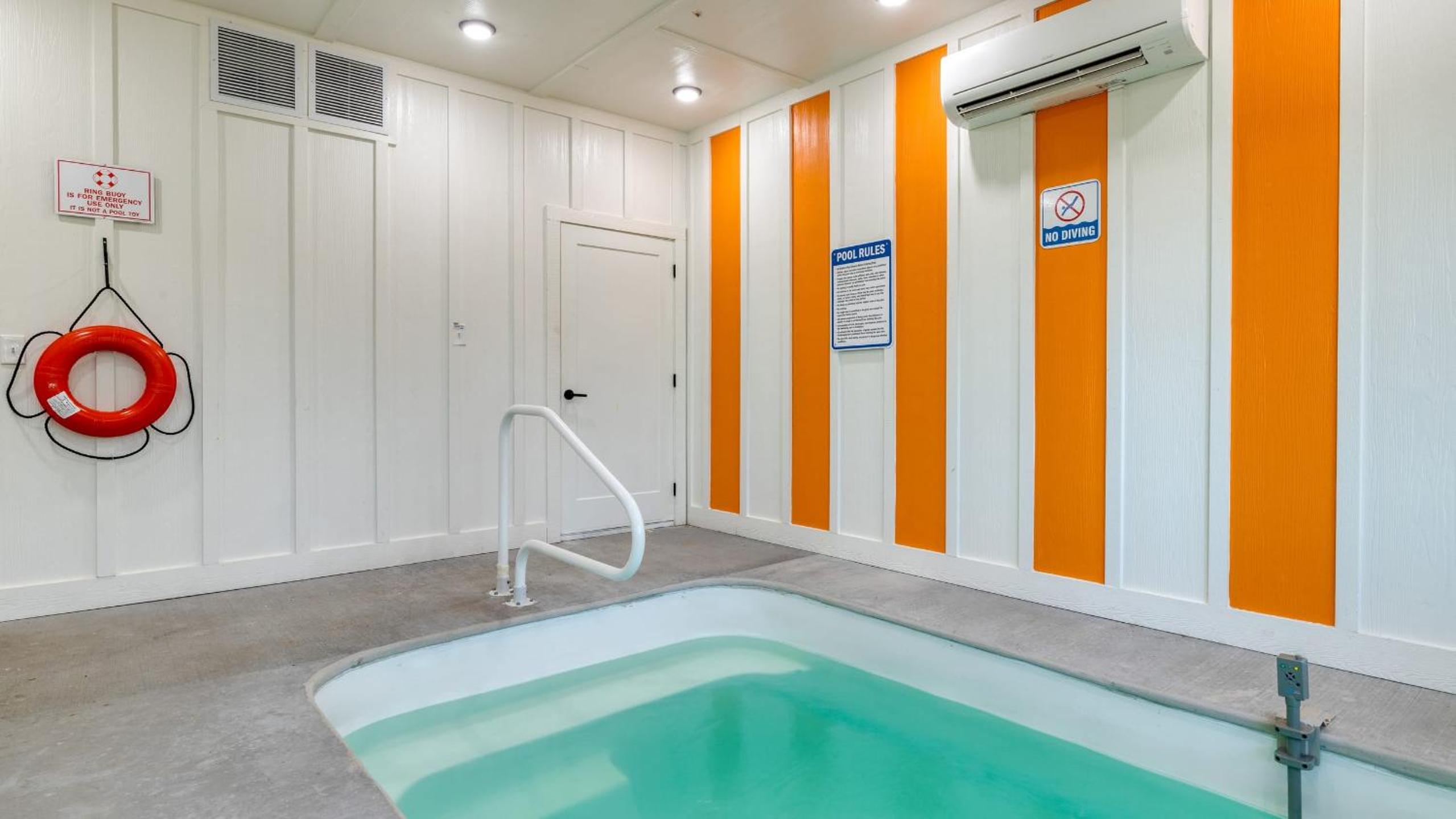 Indoor Pool Hot Tub Vols Spirit with Sweeping Mountain Views Smokeys Den by AvantStay