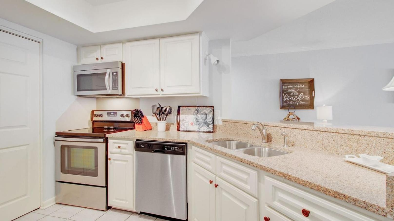 2 Condos in Wild Dunes Pool Hot Tub Marina Views Yacht Harbor by AvantStay