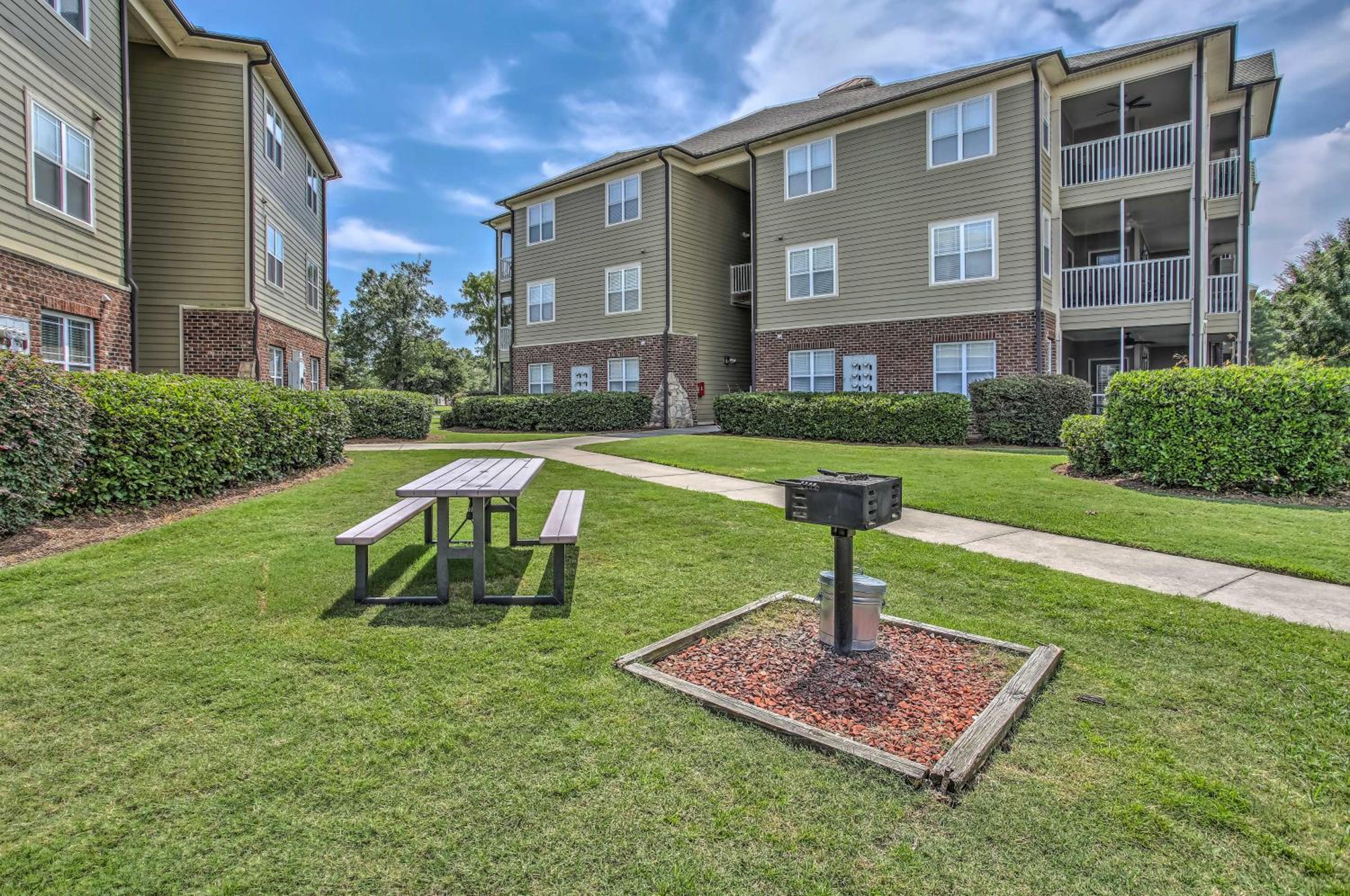 Golf Getaway in Calabash with Pool and Rec Ctr Access!