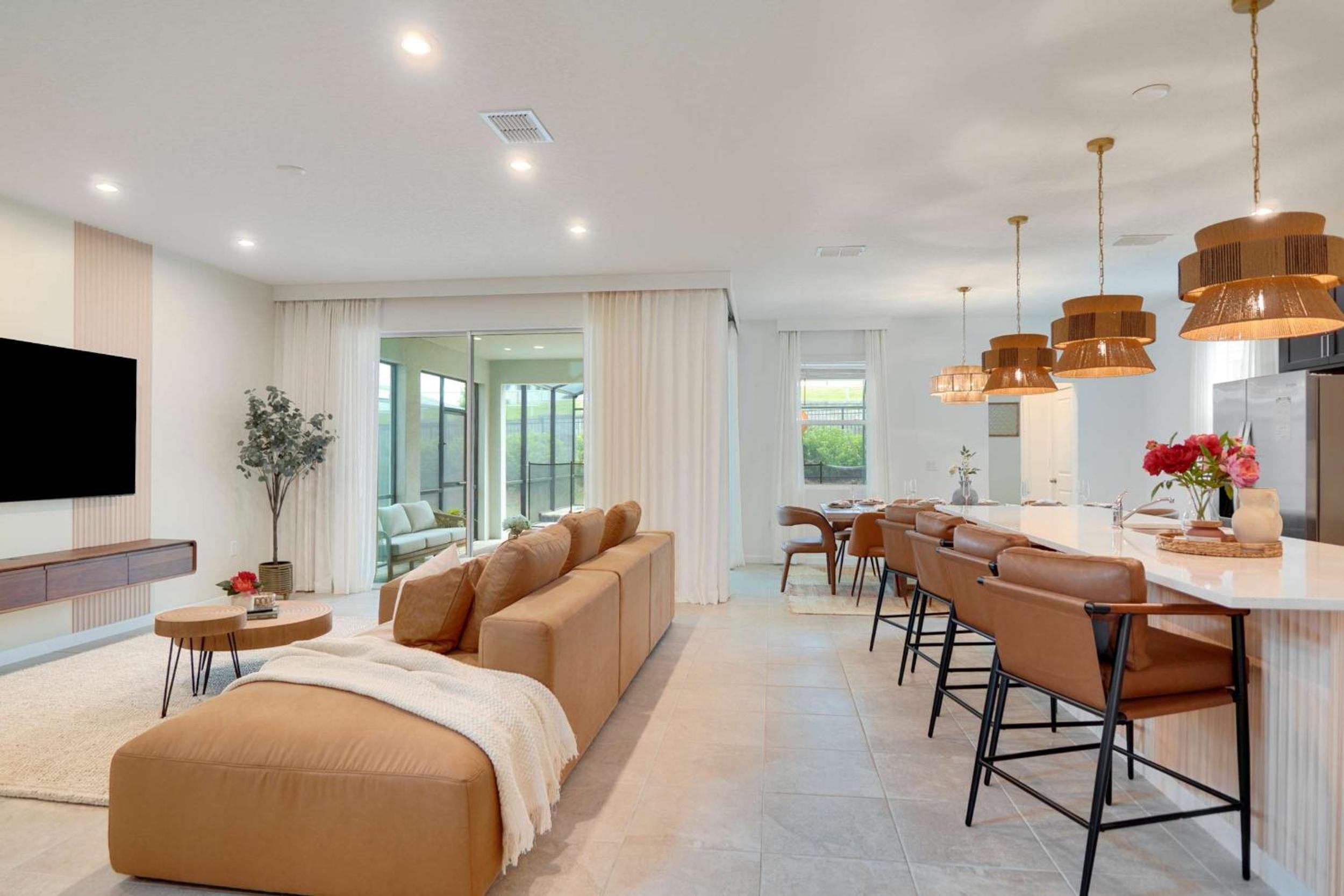 Luxury 7BR Villa Pool Spa & Game Room