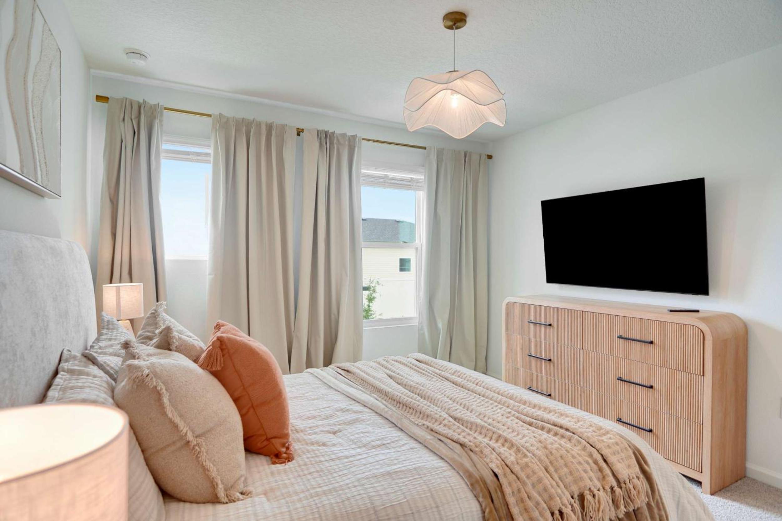 Luxury 7BR Villa Pool Spa & Game Room