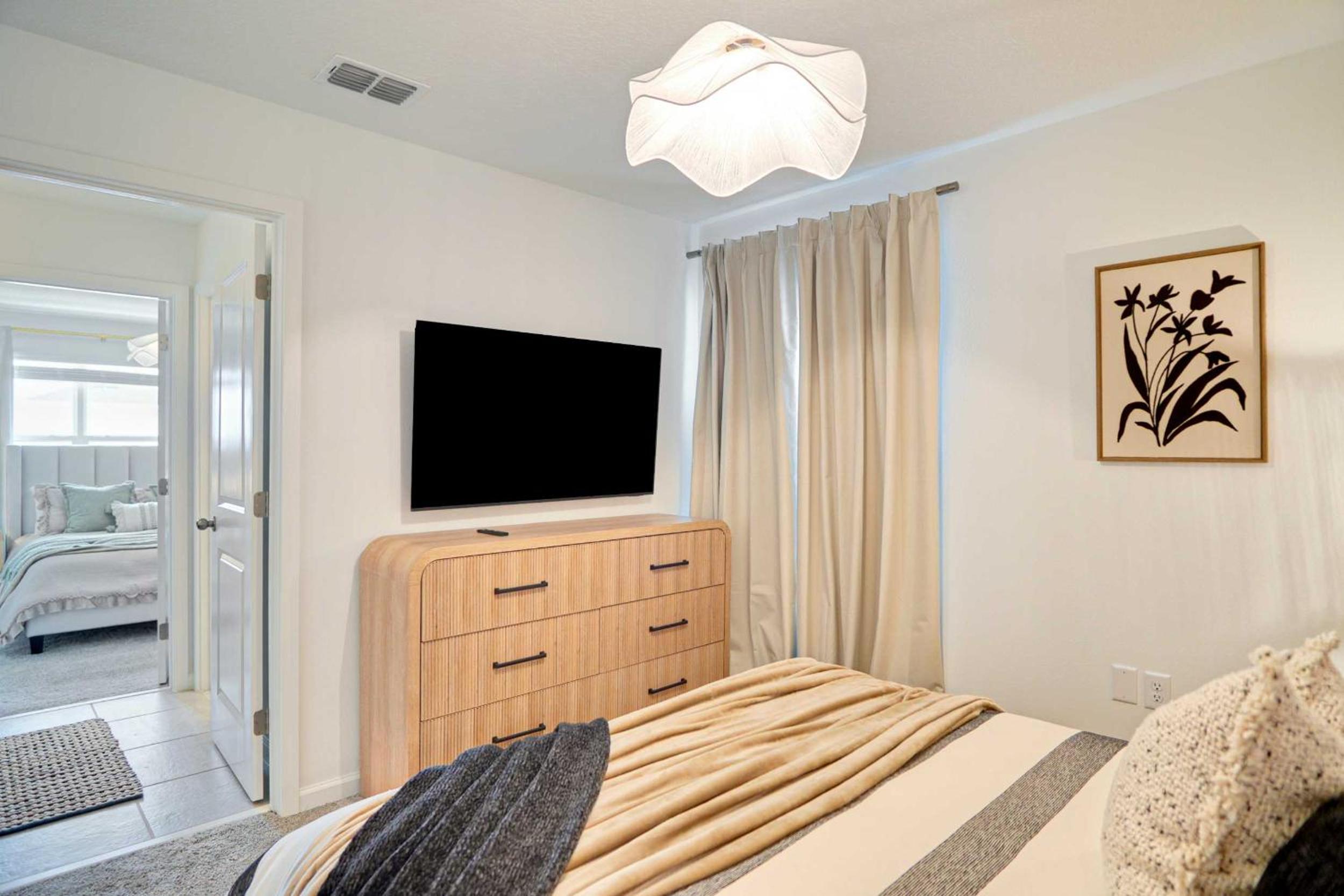 Luxury 7BR Villa Pool Spa & Game Room