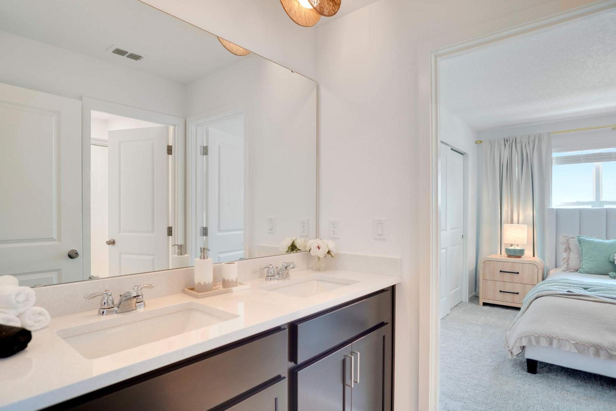 Luxury 7BR Villa Pool Spa & Game Room