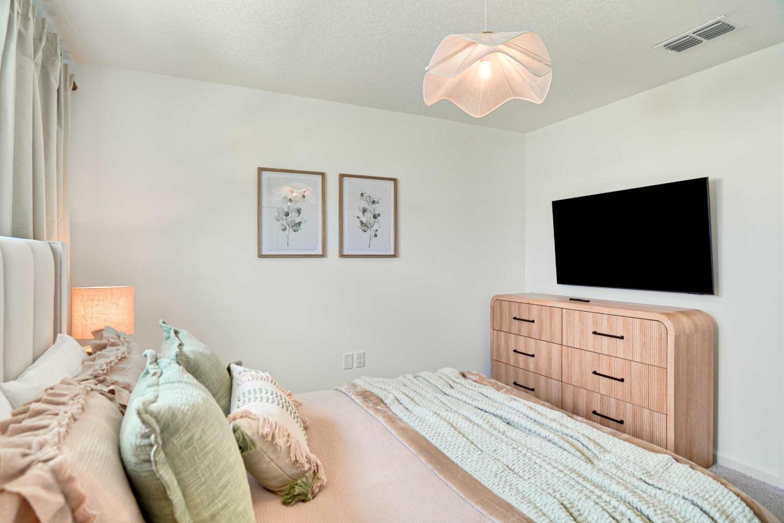 Luxury 7BR Villa Pool Spa & Game Room