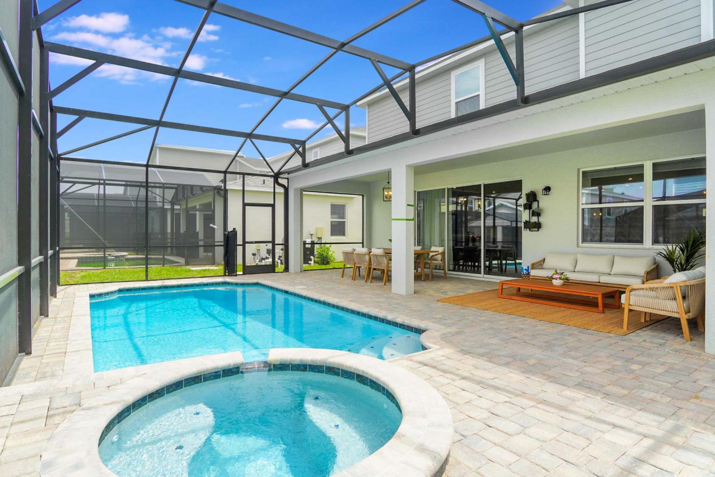Epic 10BR Solara Retreat Themed Fun & Pool